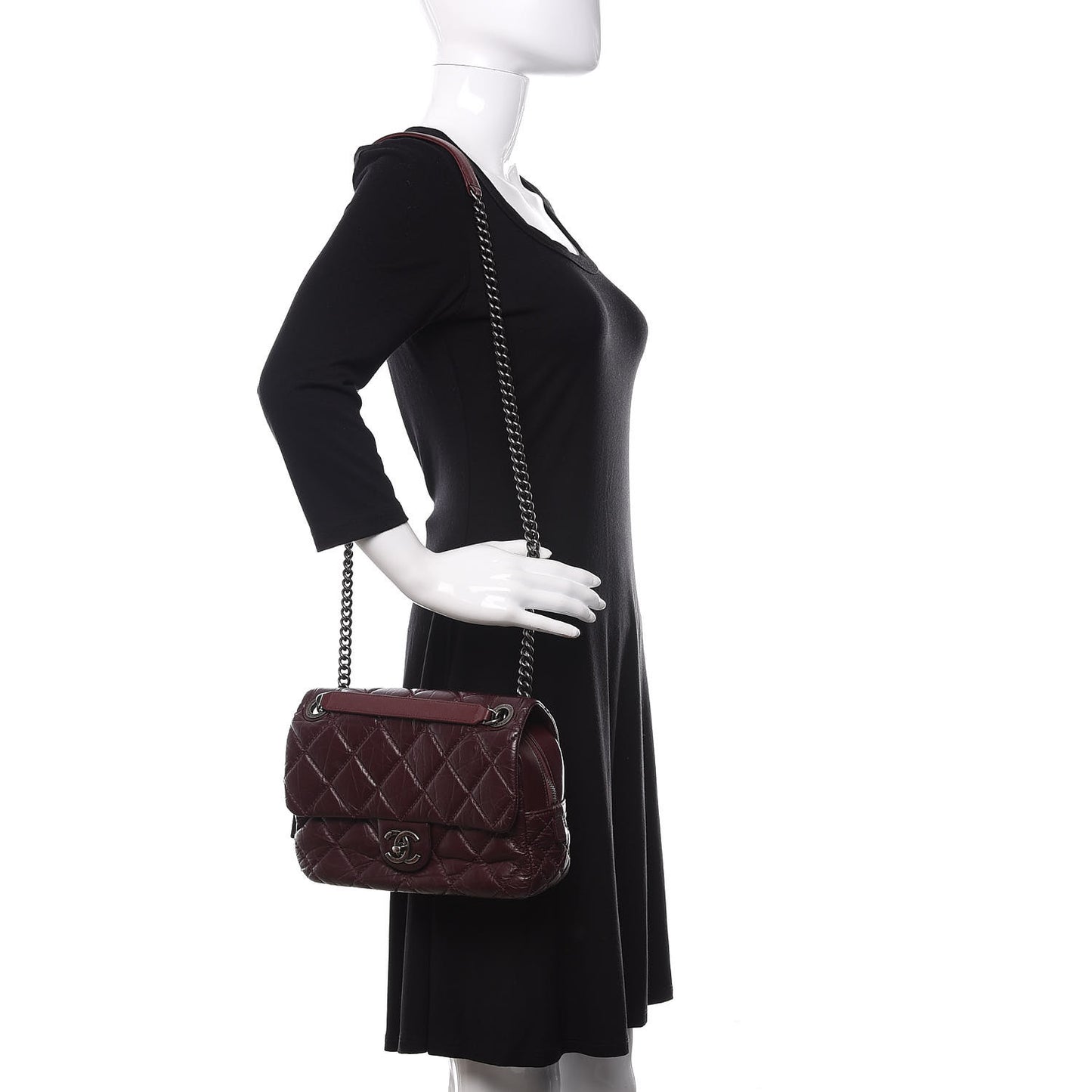Aged Calfskin Medium New Portobello Flap Burgundy