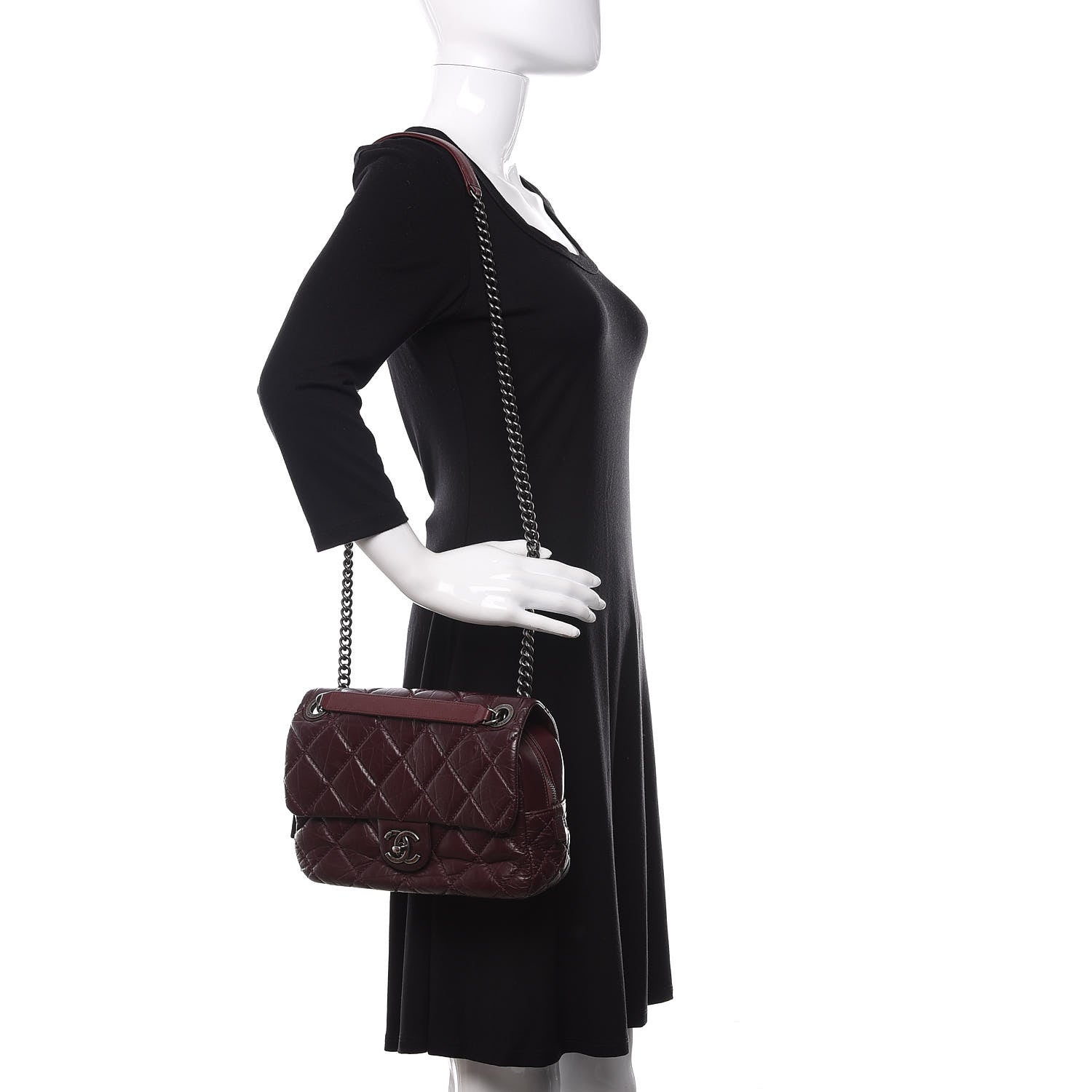 Chanel Aged Calfskin Medium New Portobello Flap Burgundy 2 of 10