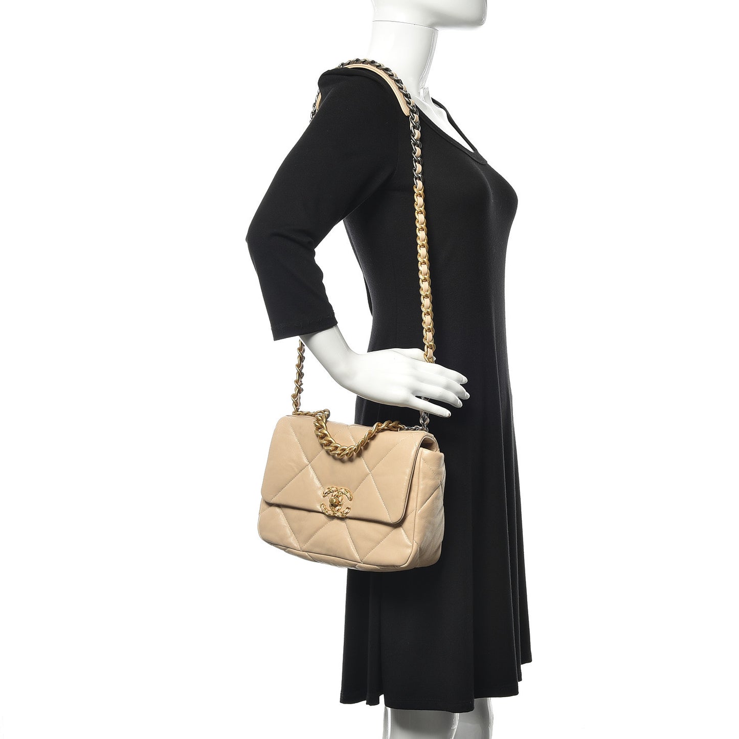 Lambskin Quilted Medium 19 Flap Light Beige
