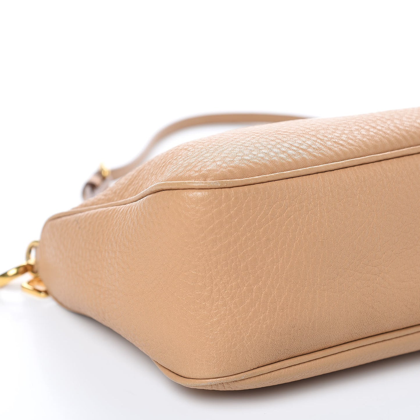 Vitello Daino Pochette Bag Caramel