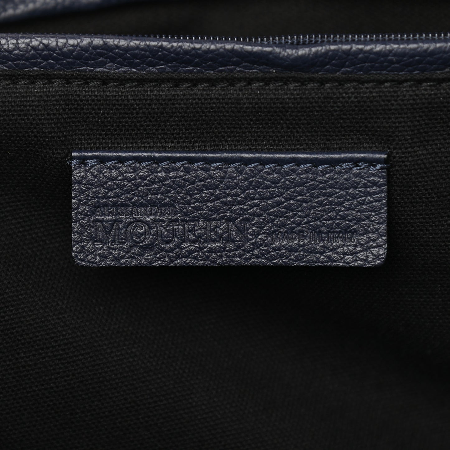 Pebbled Calfskin Large Skull Padlock Zip Around Tote Navy