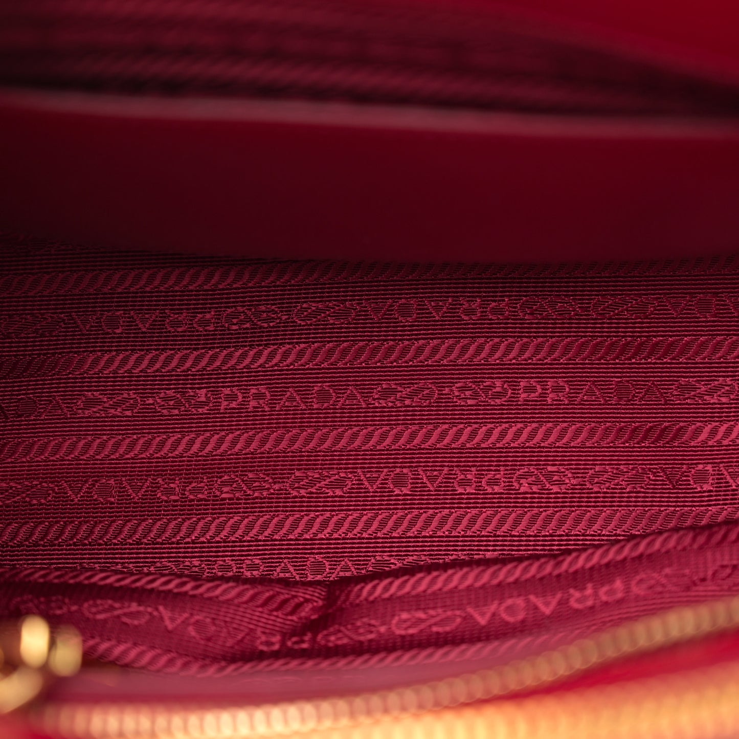 Saffiano Vernice Mini Galleria Double Zip Tote Scarlatto