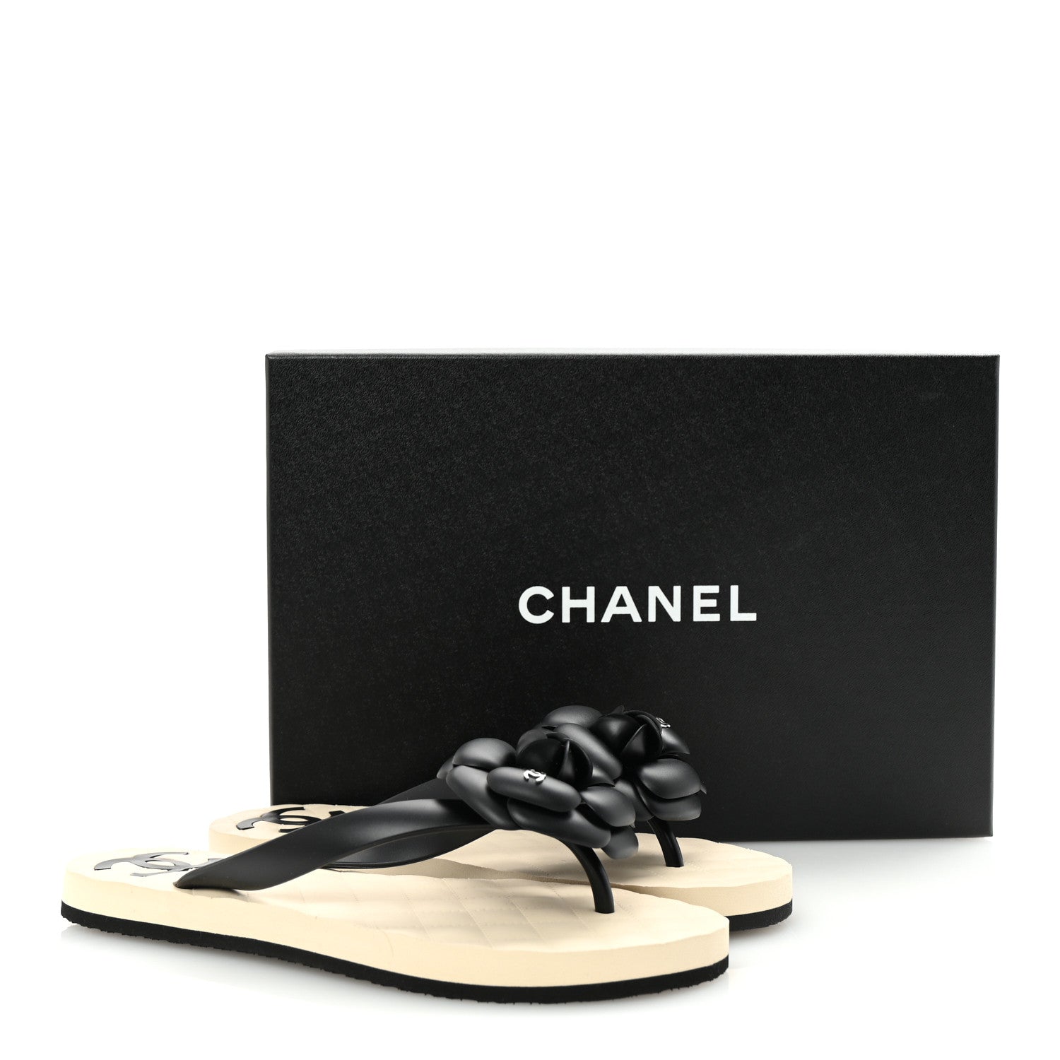 Chanel Jelly Quilted Camellia Thong Sandals 37 White Black 10 of 10