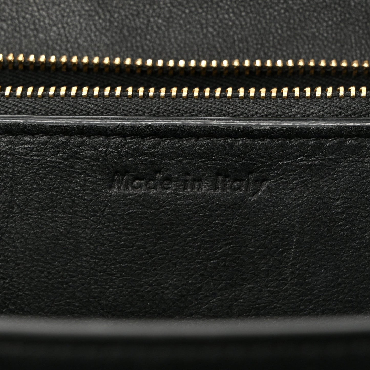 Box Calfskin Medium Classic Box Flap Bag Black