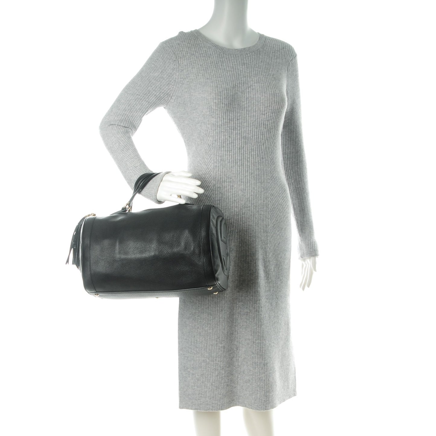 Pebbled Calfskin Medium Soho Boston Black