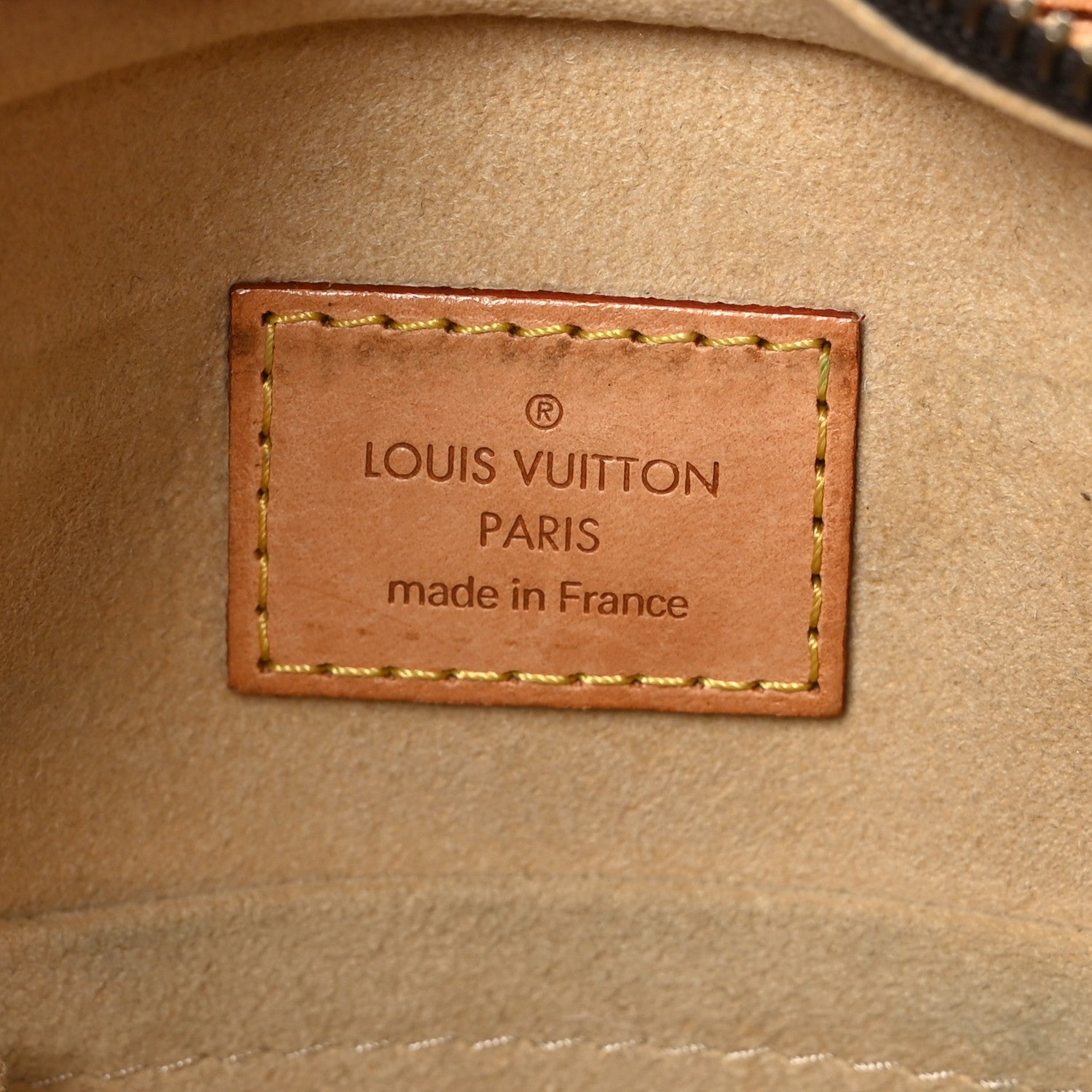 Louis Vuitton Monogram Hudson GM 6 of 8