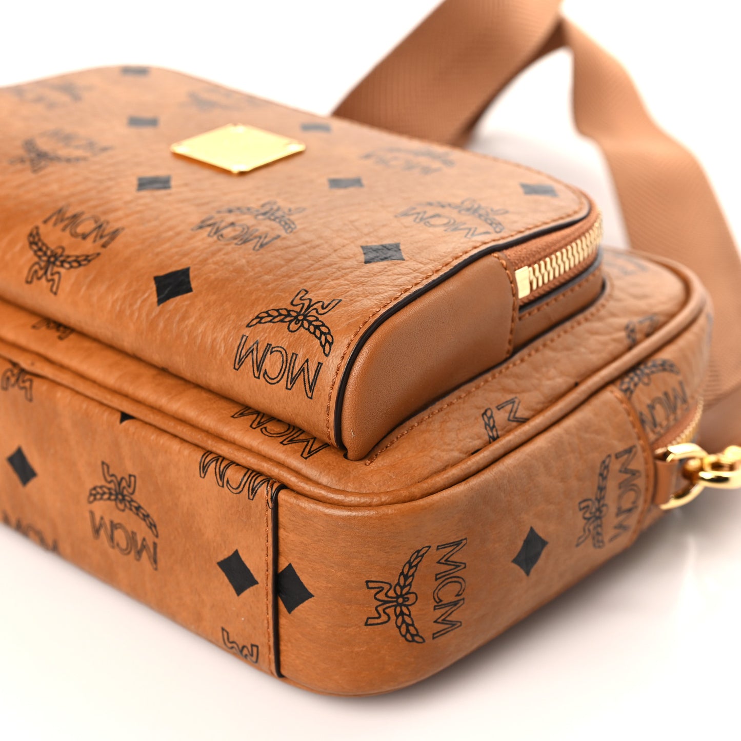 Visetos Klassik Crossbody Bag Cognac