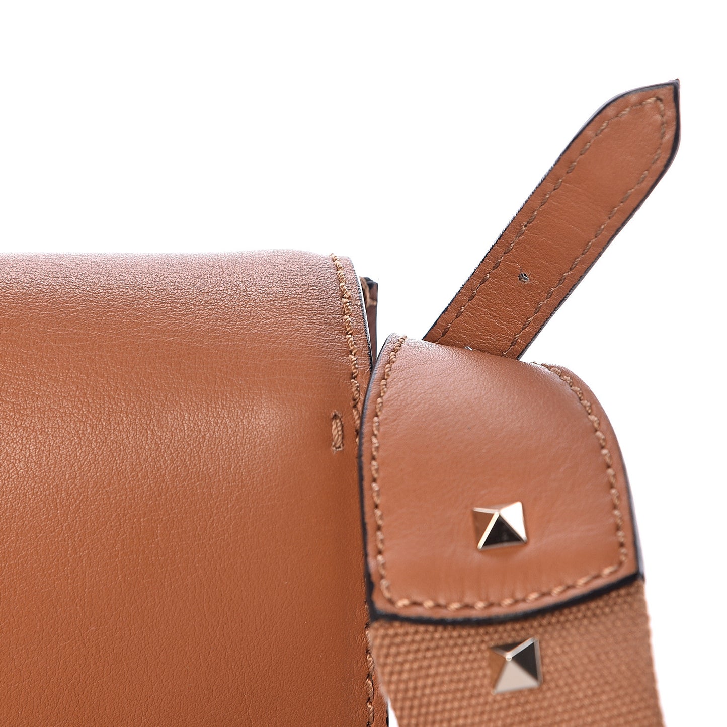 Calfskin Rockstud Band Crossbody Bag Light Cuir