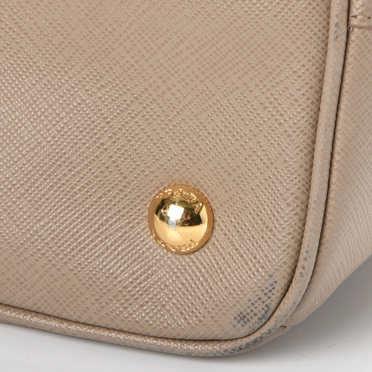 Saffiano Lux Medium Tote Visone
