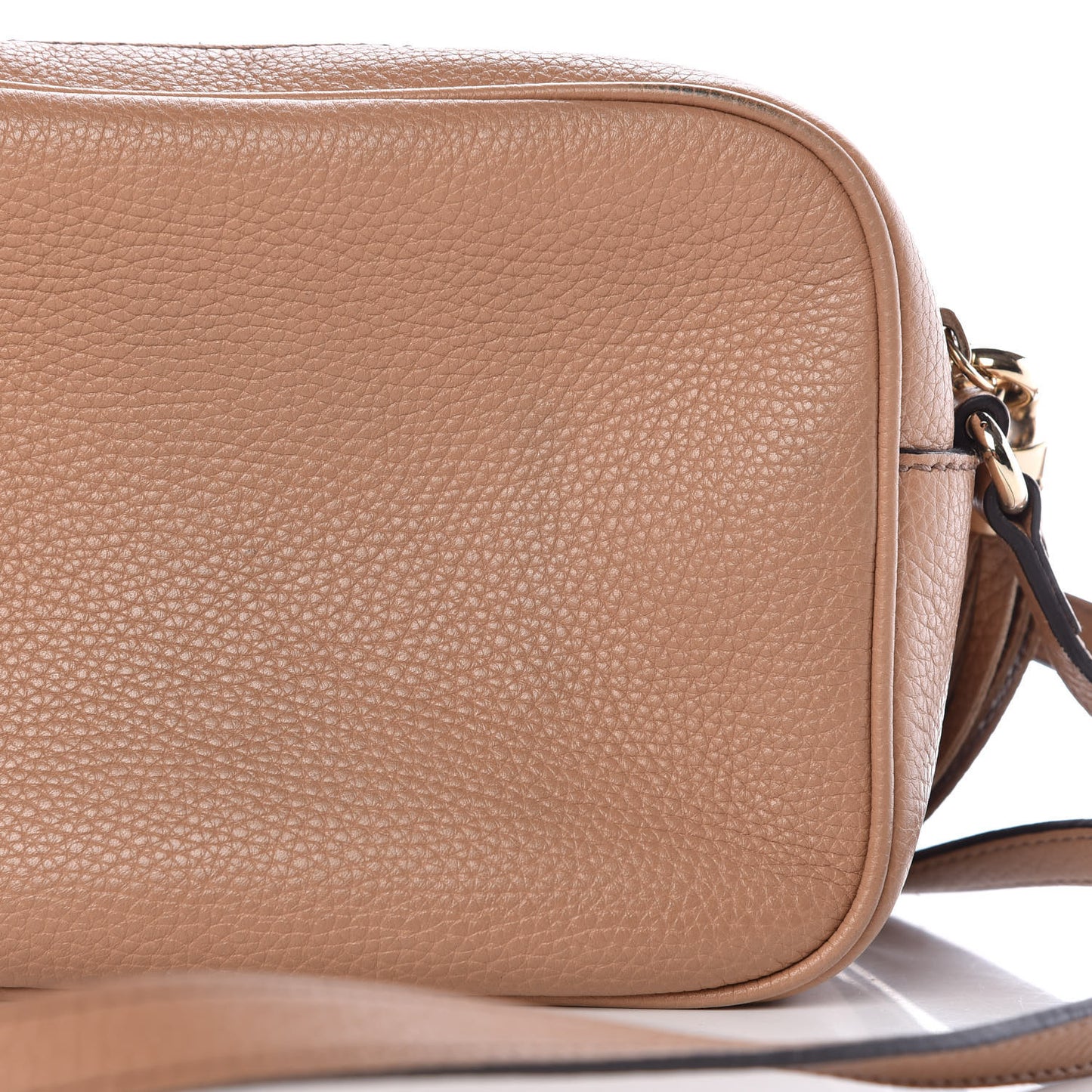 Pebbled Calfskin Small Soho Disco Bag Camelia