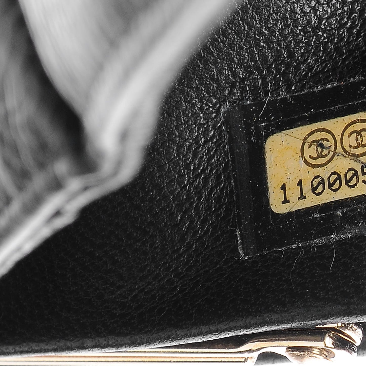 Caviar Timeless CC French Wallet Black