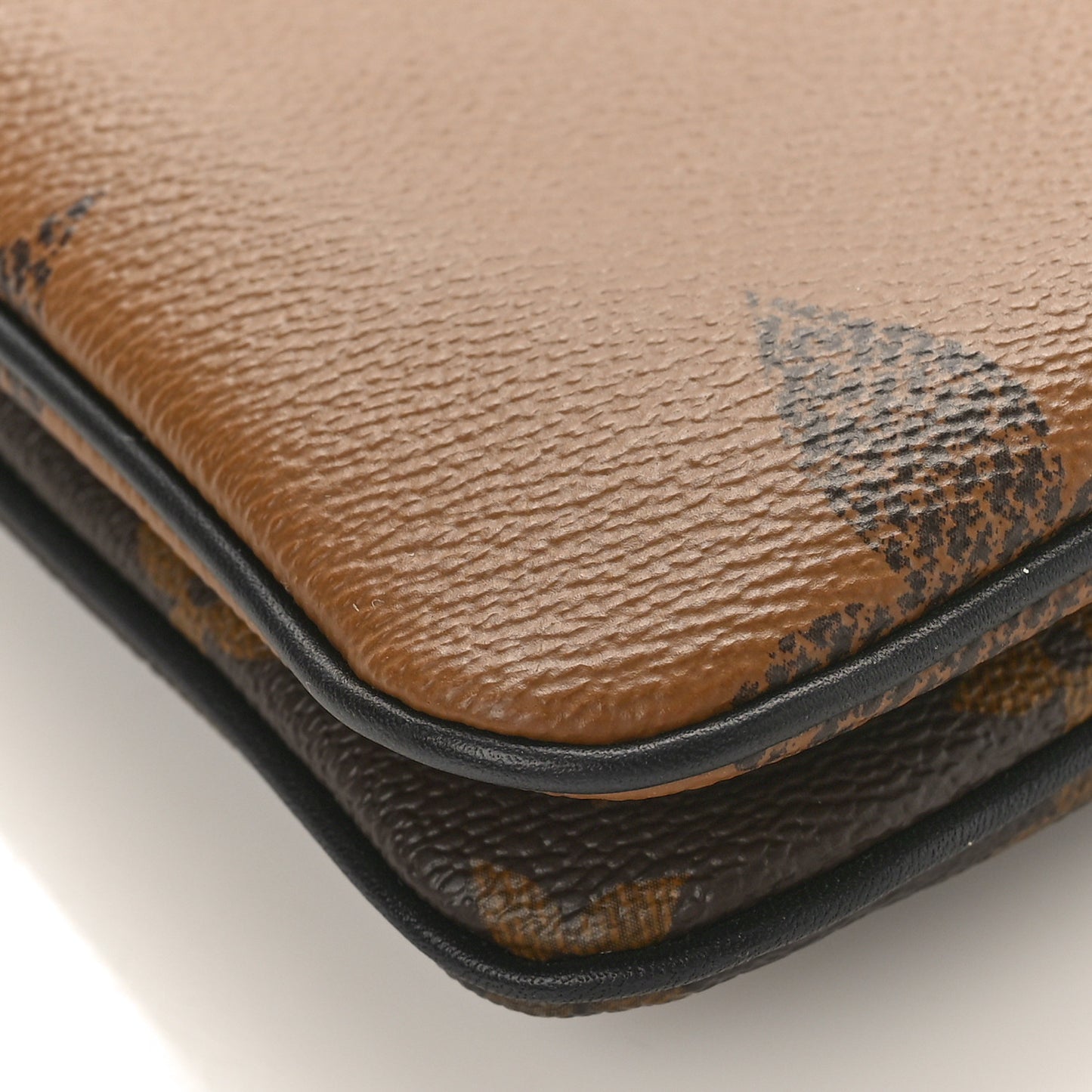 Reverse Monogram Giant Double Zip Pochette