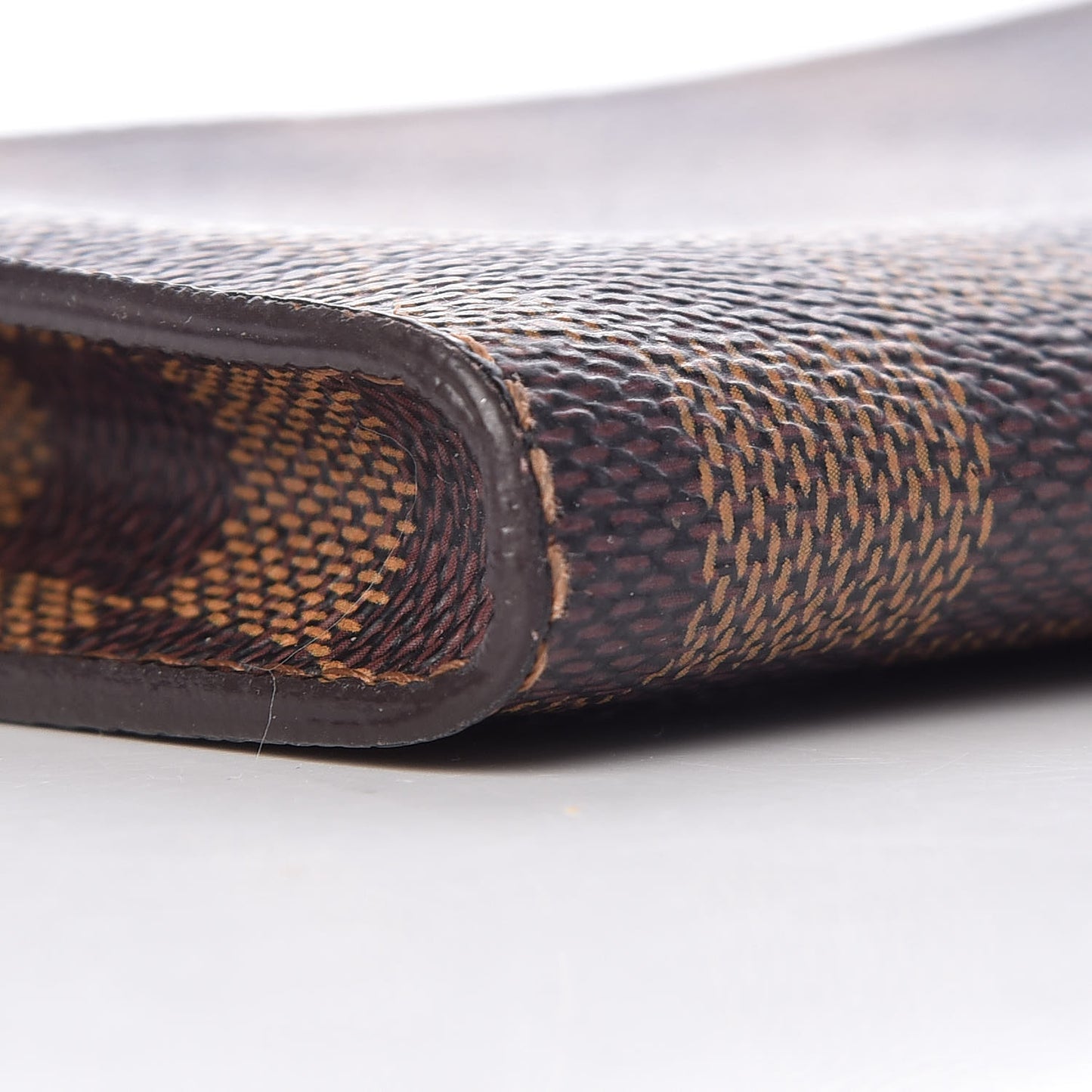 Damier Ebene Marais Bucket Pouch