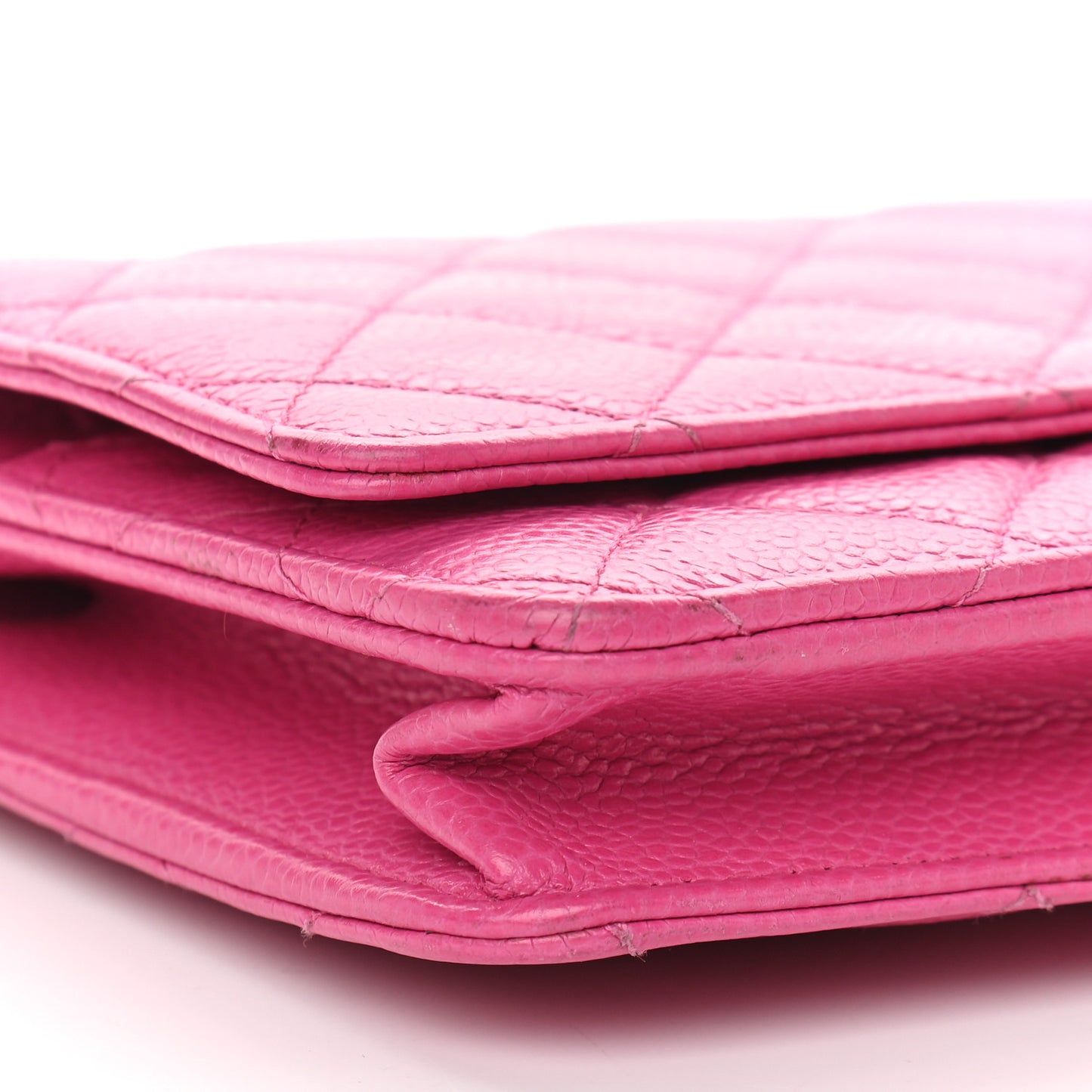 Caviar Quilted Wallet on Chain WOC Pink