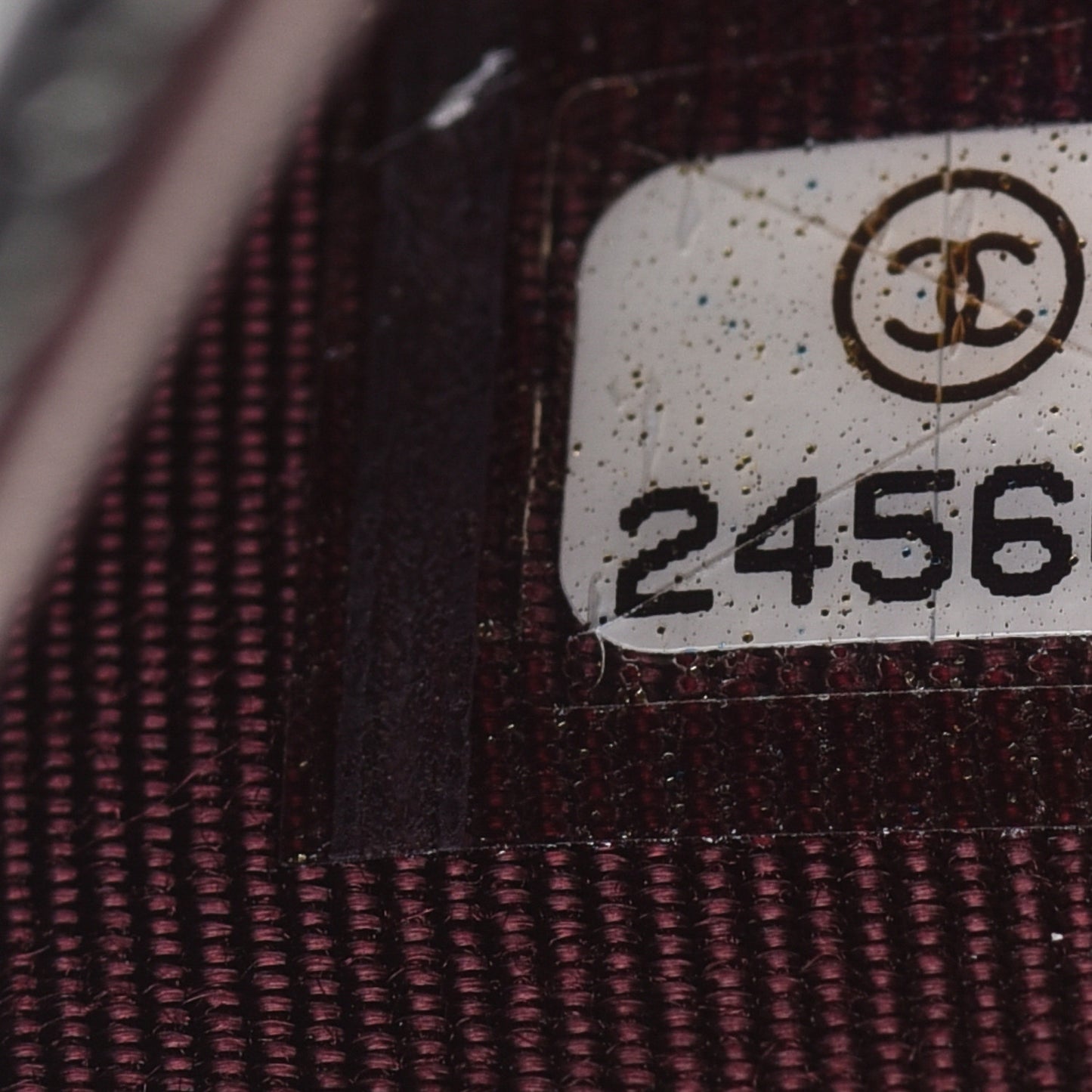 Caviar Quilted Yen Wallet Black