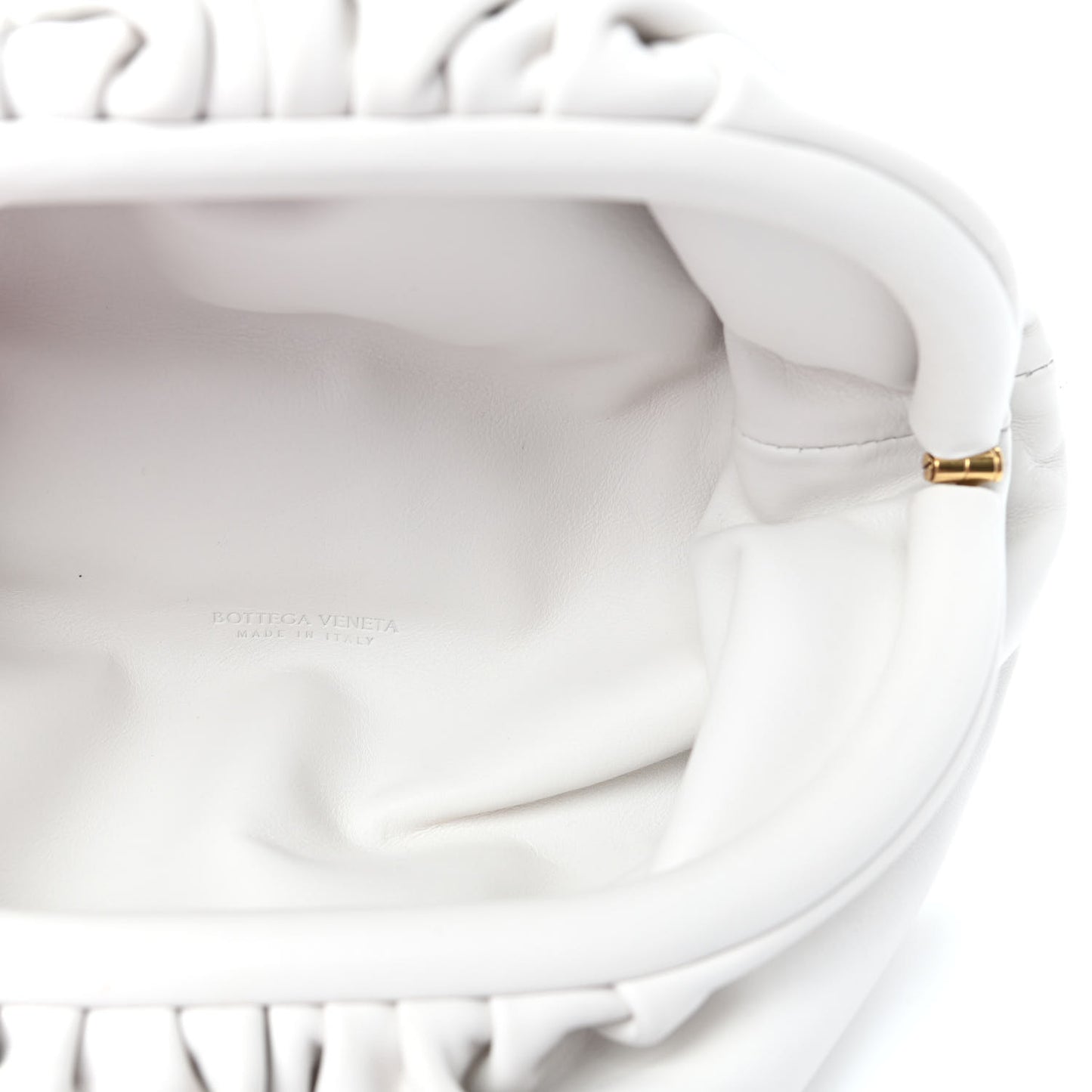 Nappa The Belt Chain Pouch Chalk