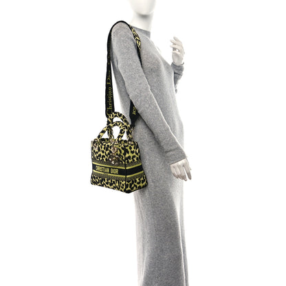 Christian Dior Canvas Mizza Embroidered Medium Lady D-Lite Lime Pop 3 of 9