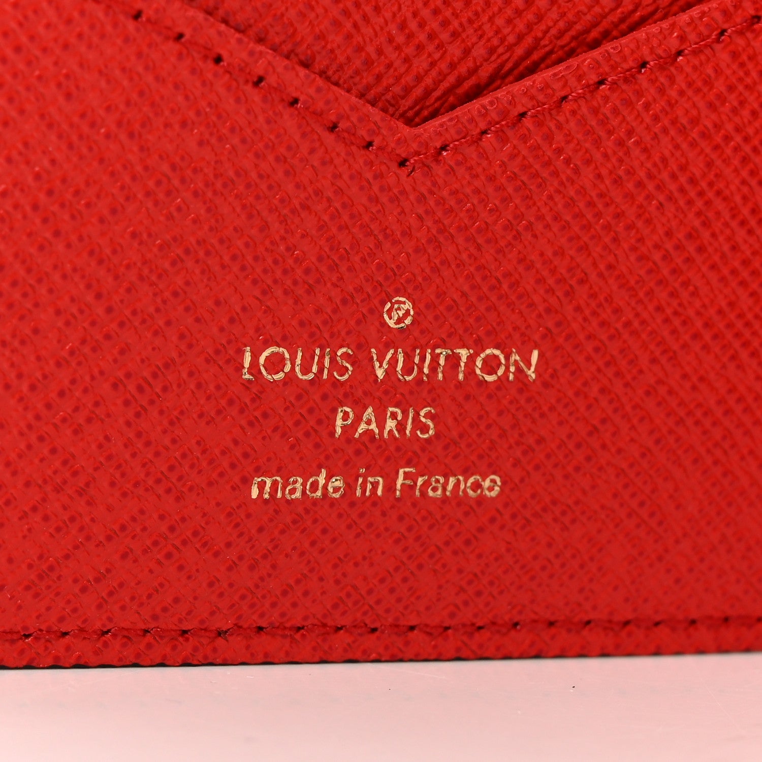 Louis Vuitton LOUIS VUITTON Monogram 2019 Christmas Animation Passport Cover Rouge 6 of 7