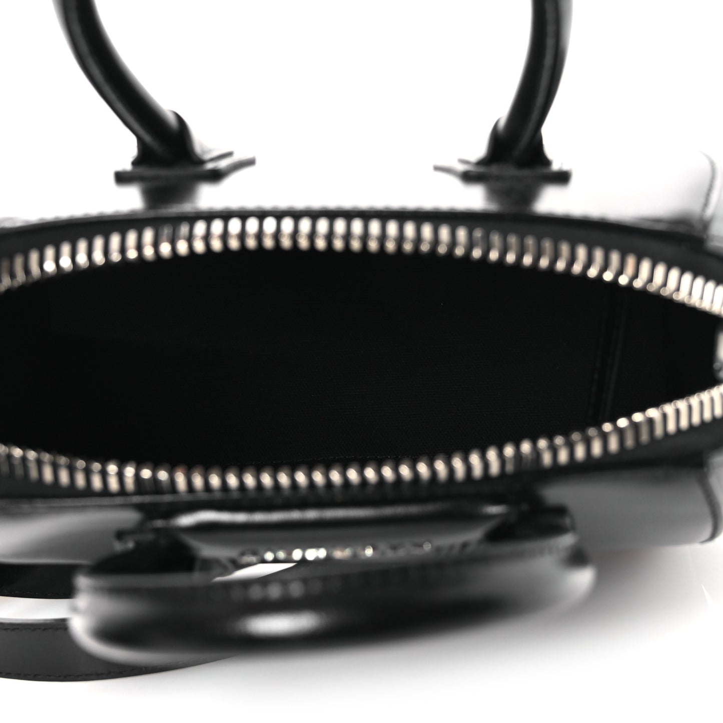 Shiny Lord Calfskin Mini Antigona Black