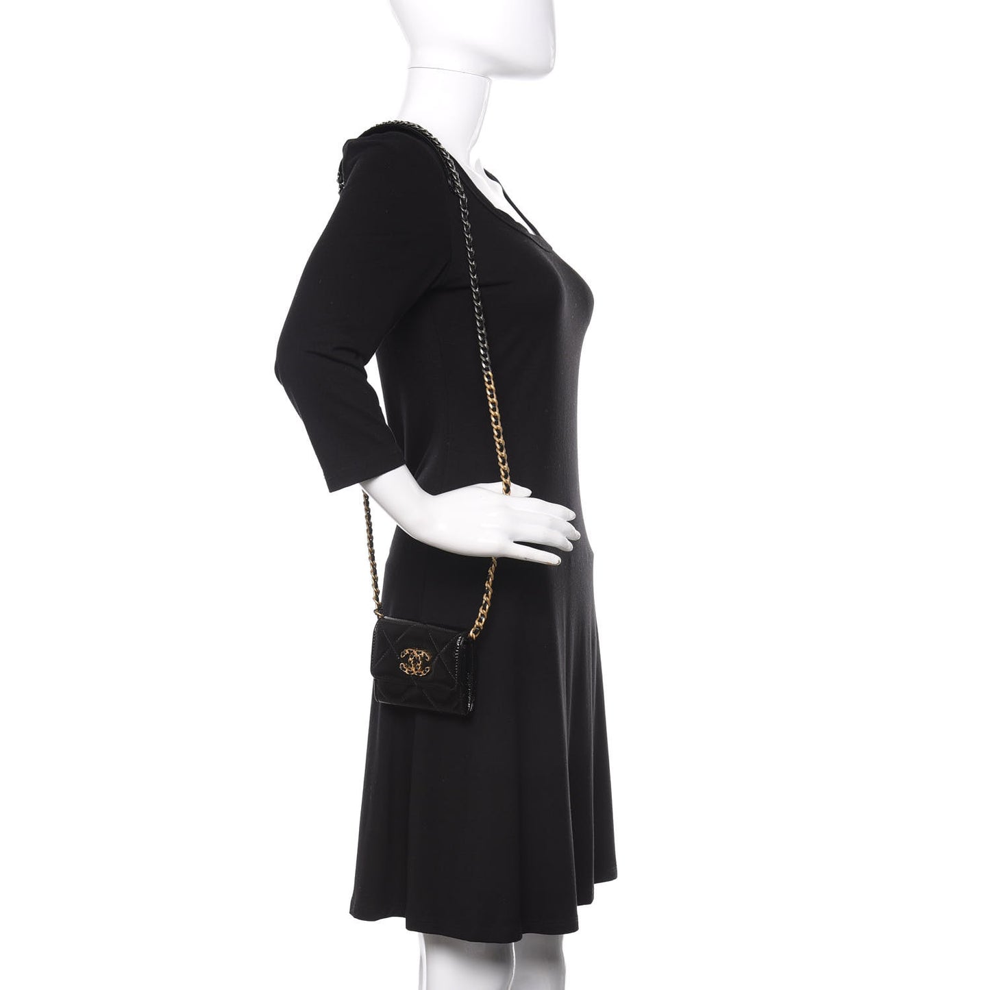 Shiny Crumpled Calfskin Quilted Chanel 19 Flap Coin Purse With Chain Black