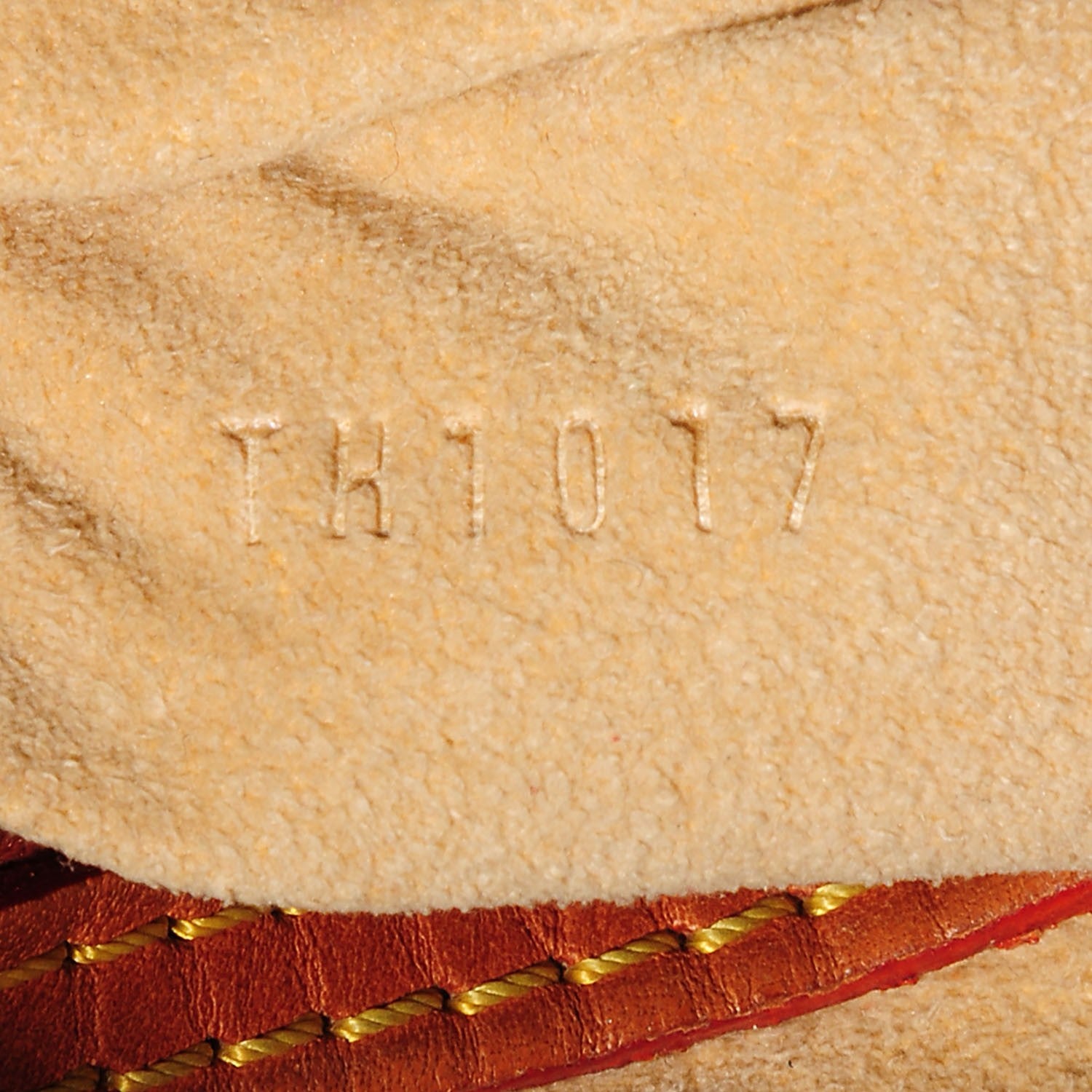 Louis Vuitton Monogram Dentelle Fersen Gold 7 of 7