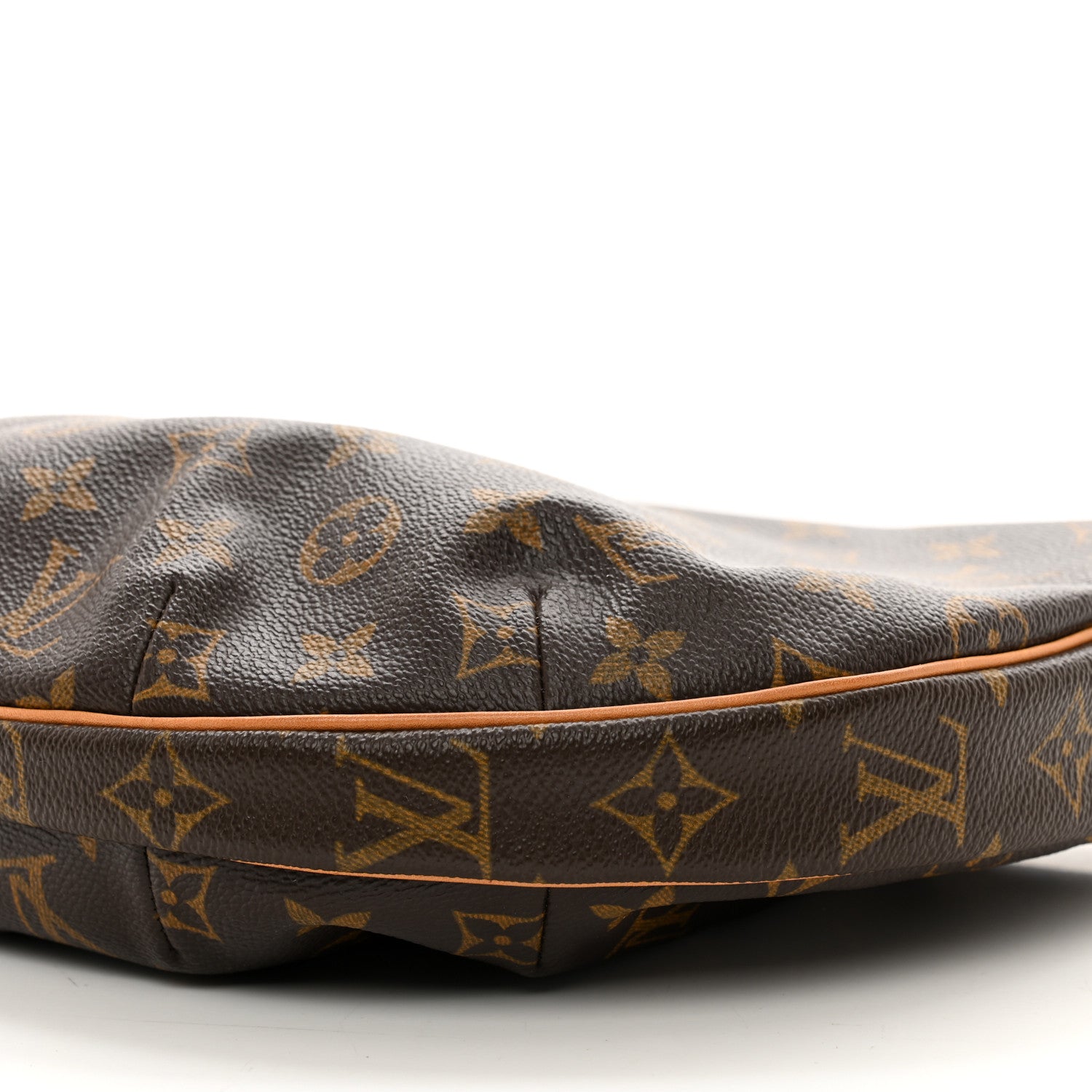 Louis Vuitton LOUIS VUITTON Monogram Croissant MM 9 of 10