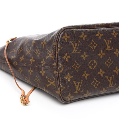 Louis Vuitton Monogram Neverfull MM 9 of 17
