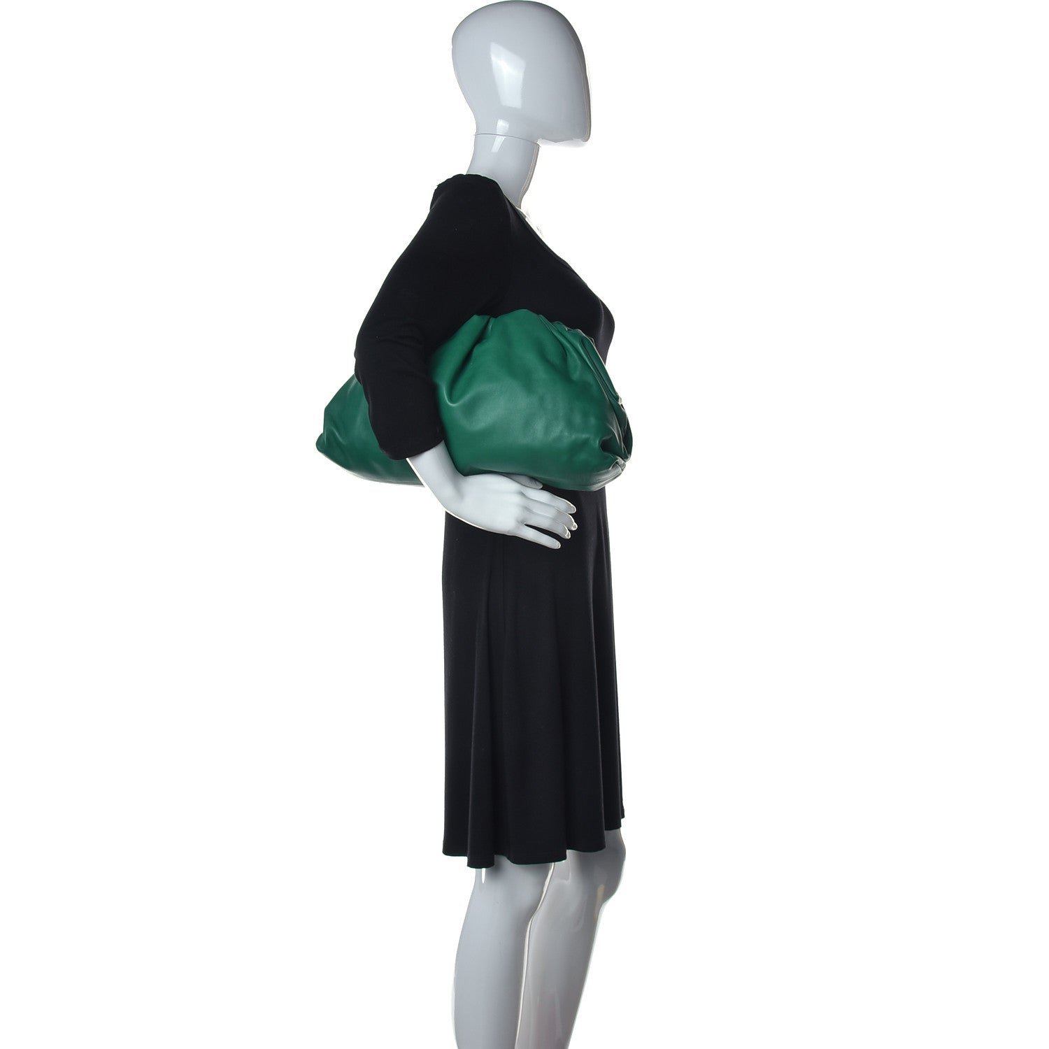 Bottega Veneta Smooth Butter Calf The Pouch Oversized Clutch Racing Green 2 of 9