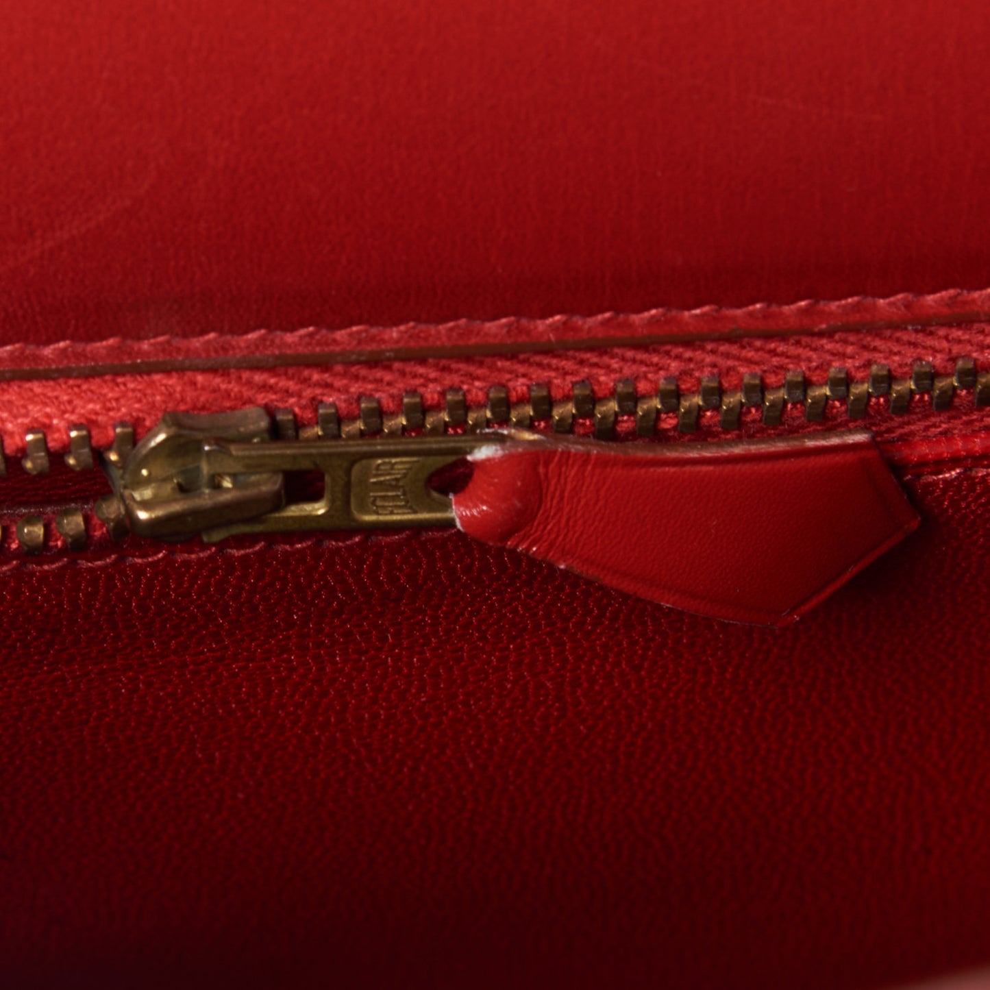 Box Kelly Sellier 32 Rouge Vif