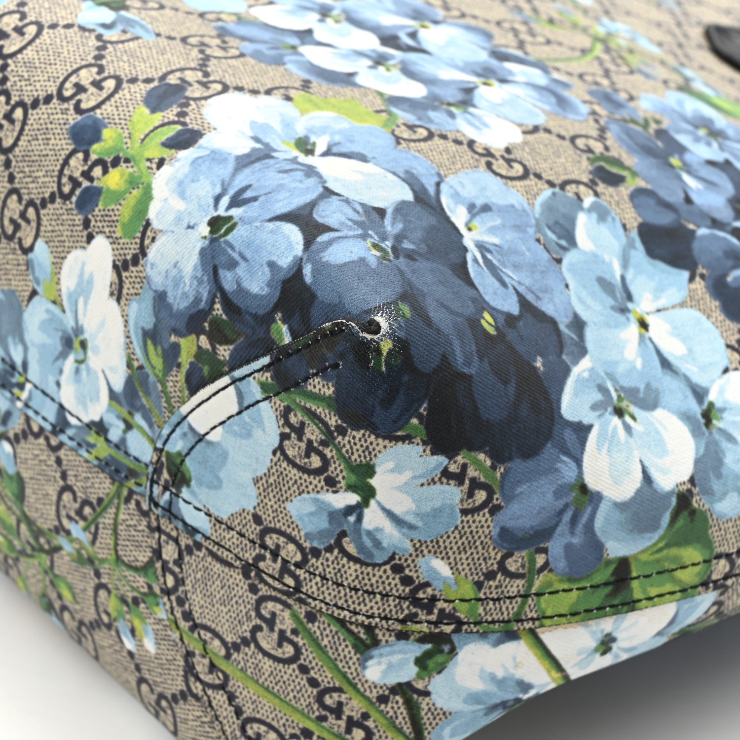 Gucci GG Supreme Monogram Blooms Medium Reversible Tote Beige Blue