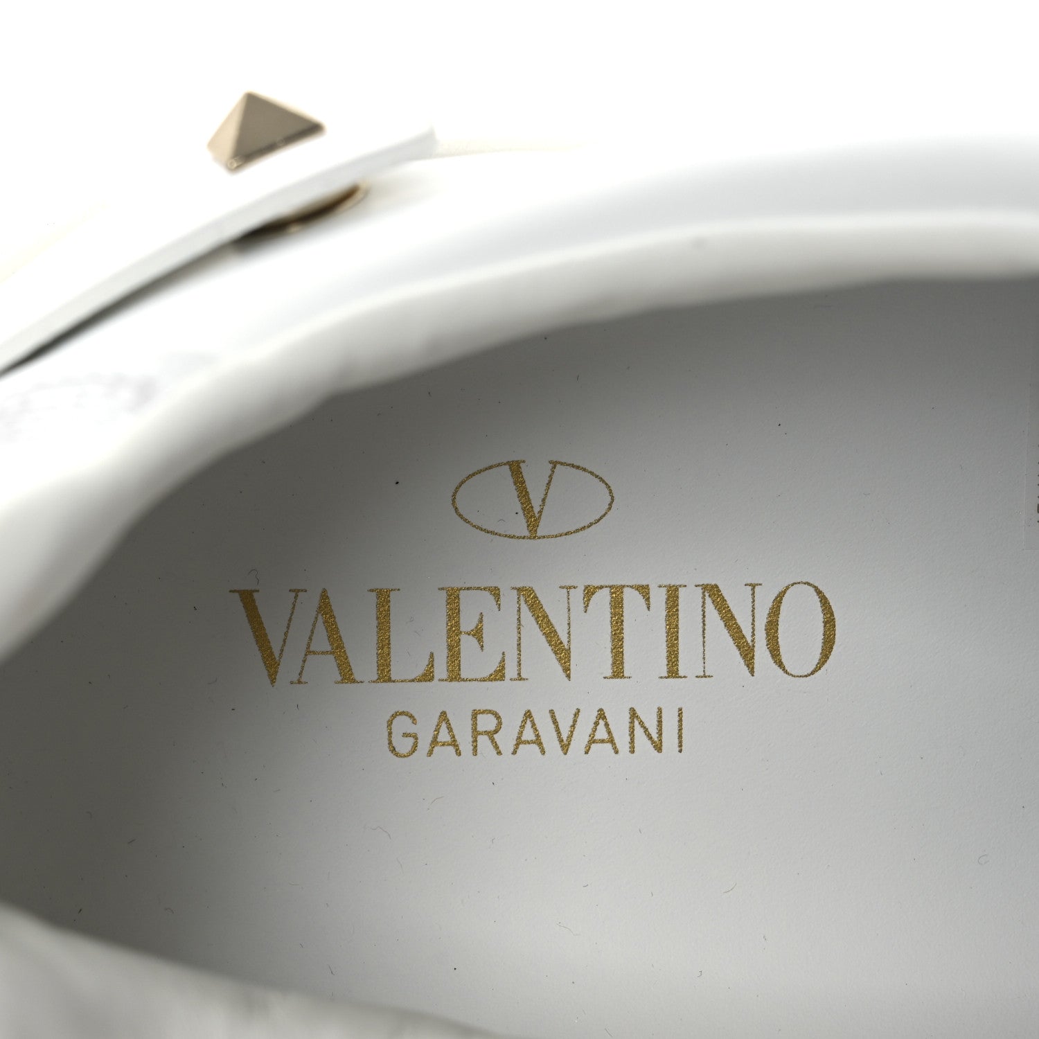 Valentino Garavani Calfskin Womens Backnet Sneakers 39.5 White 9 of 11
