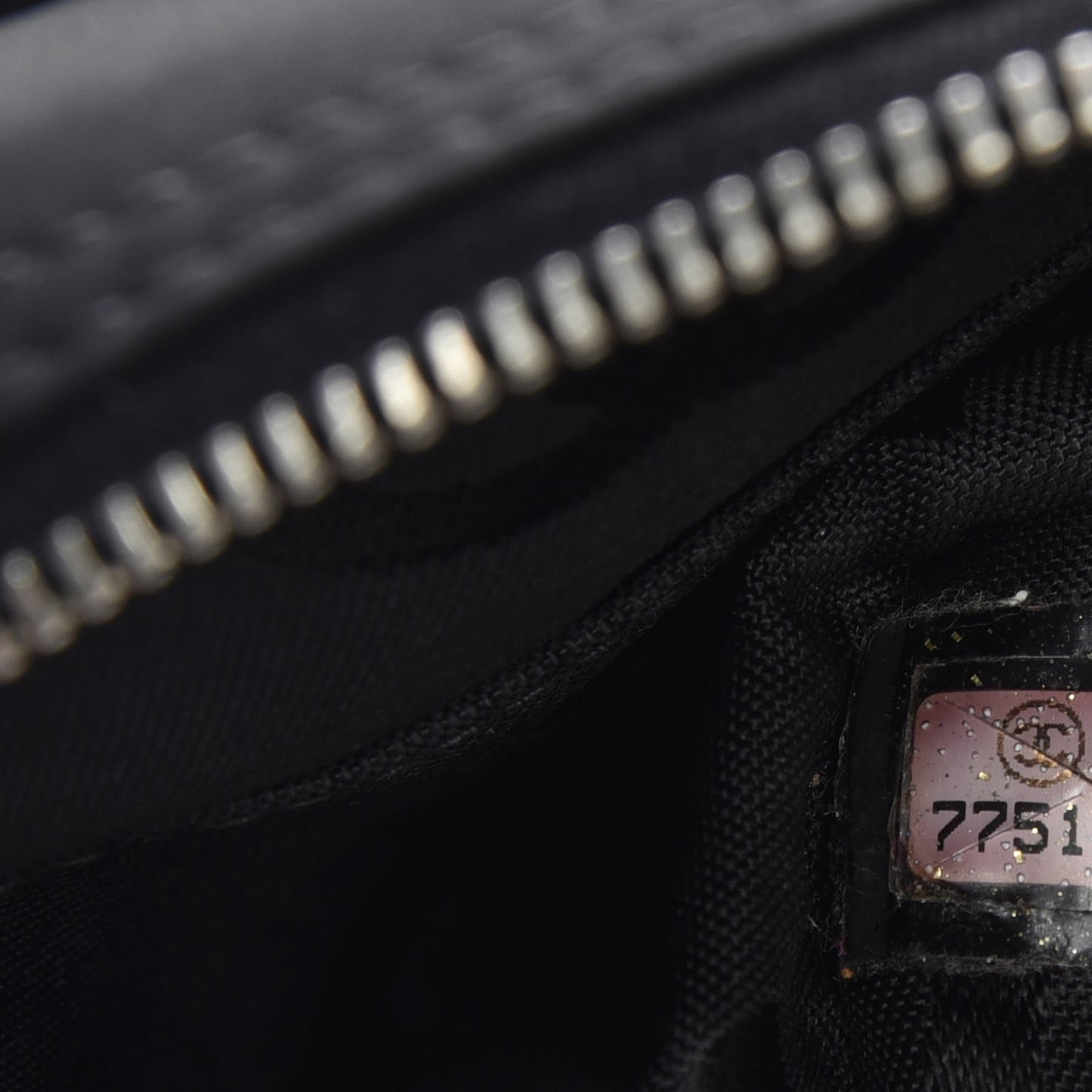 Nylon Square Quilted Flap Black