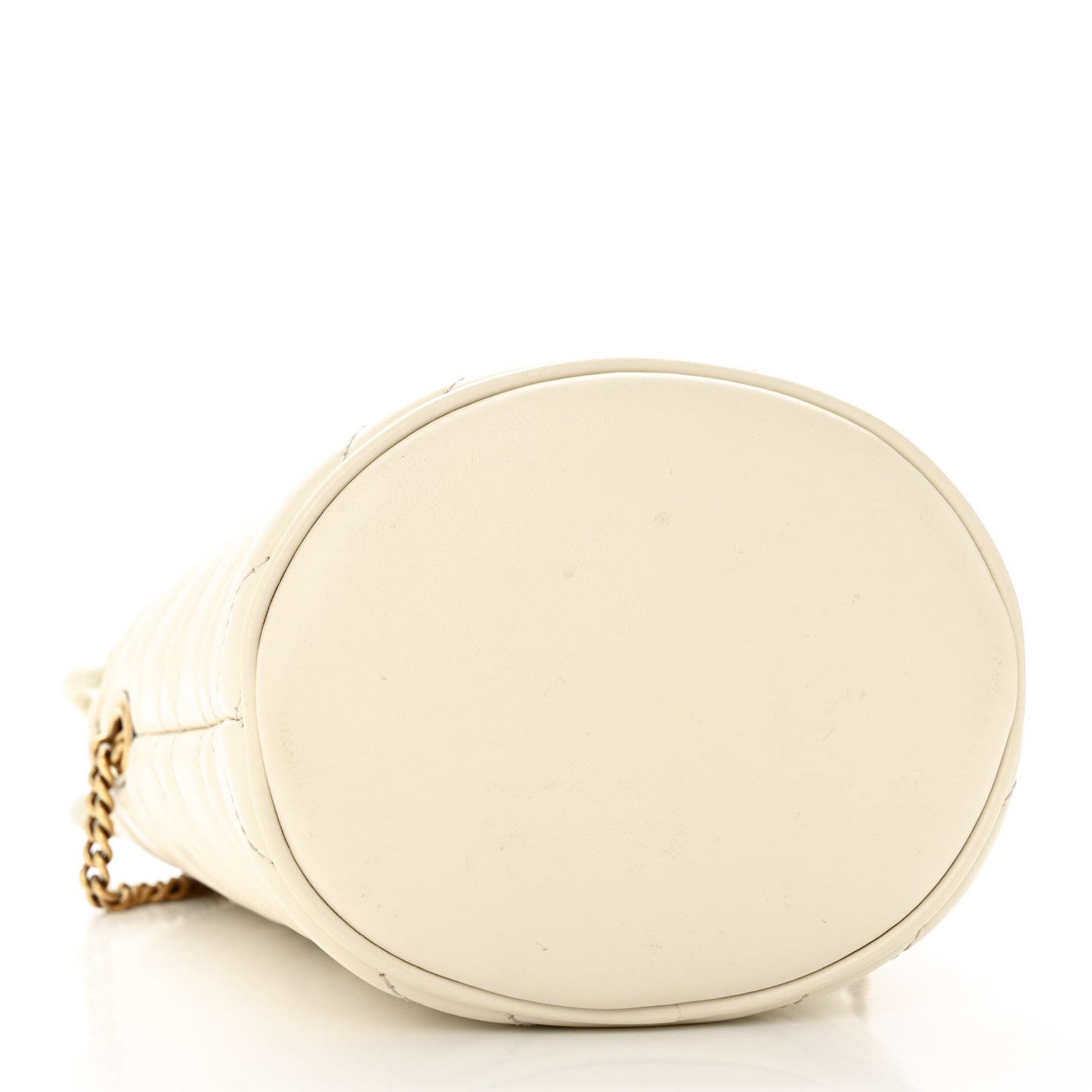Calfskin Matelasse Mini GG Marmont 2.0 Bucket Bag White