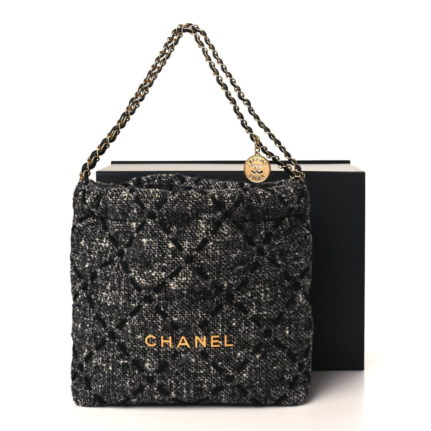 Tweed Quilted Chanel 22 Black Ecru