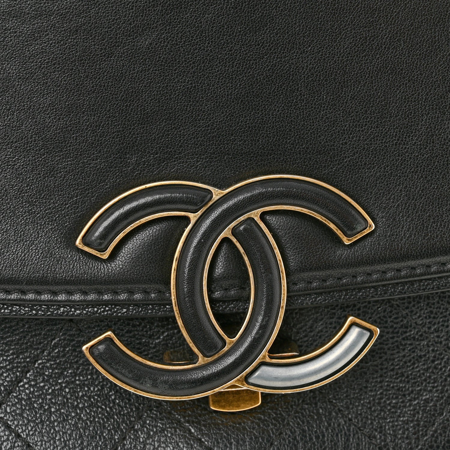 Chanel Shiny Calfskin Goatskin Quilted Medium Coco Curve Messenger Flap Black 12 of 13