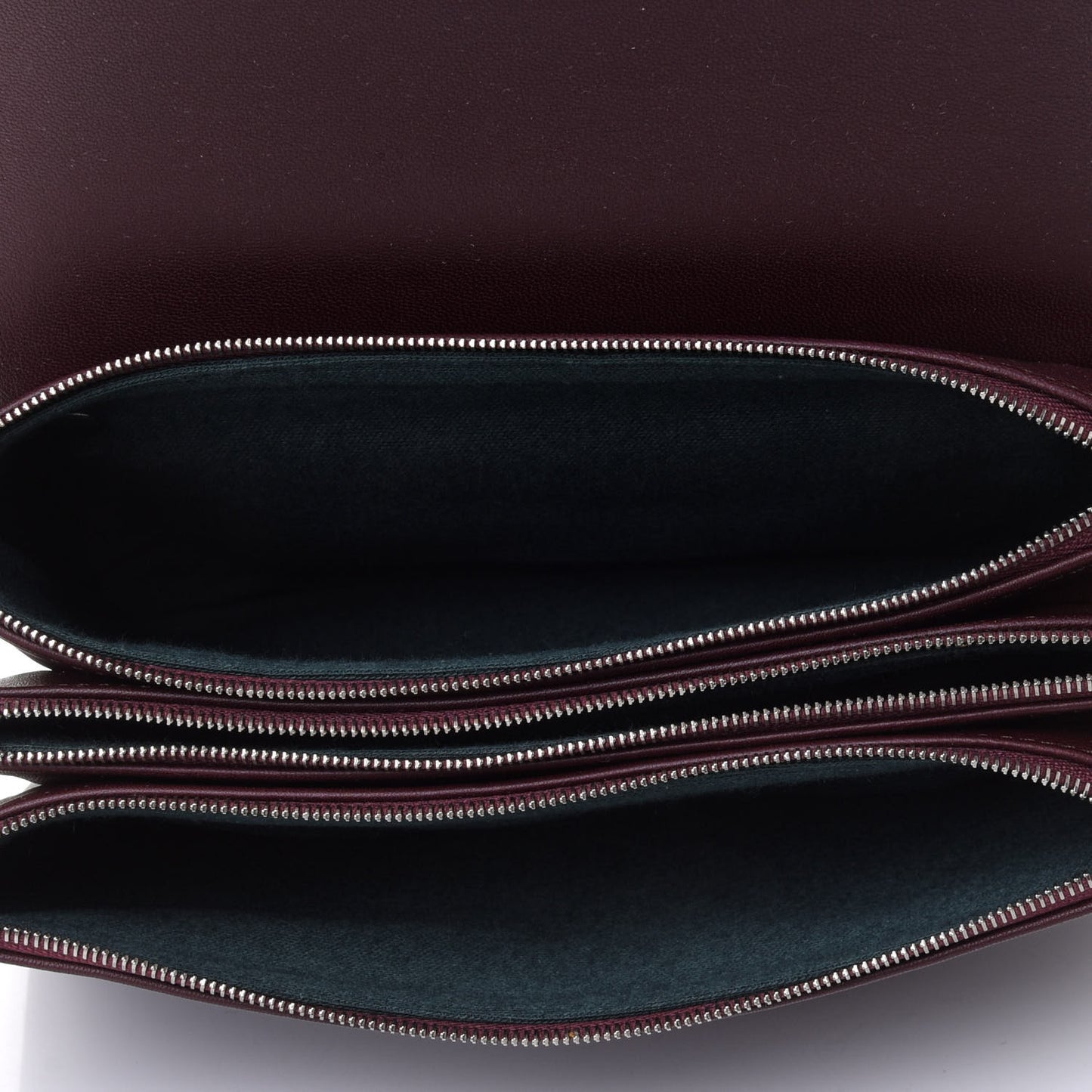 Calfskin Crossboarded Clifton Flap Burgundy