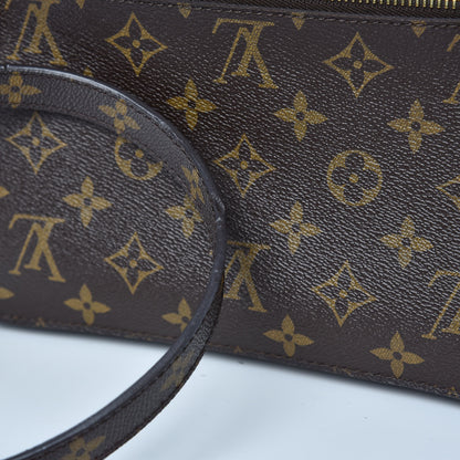 Louis Vuitton Monogram Pochette Metis 8 of 9