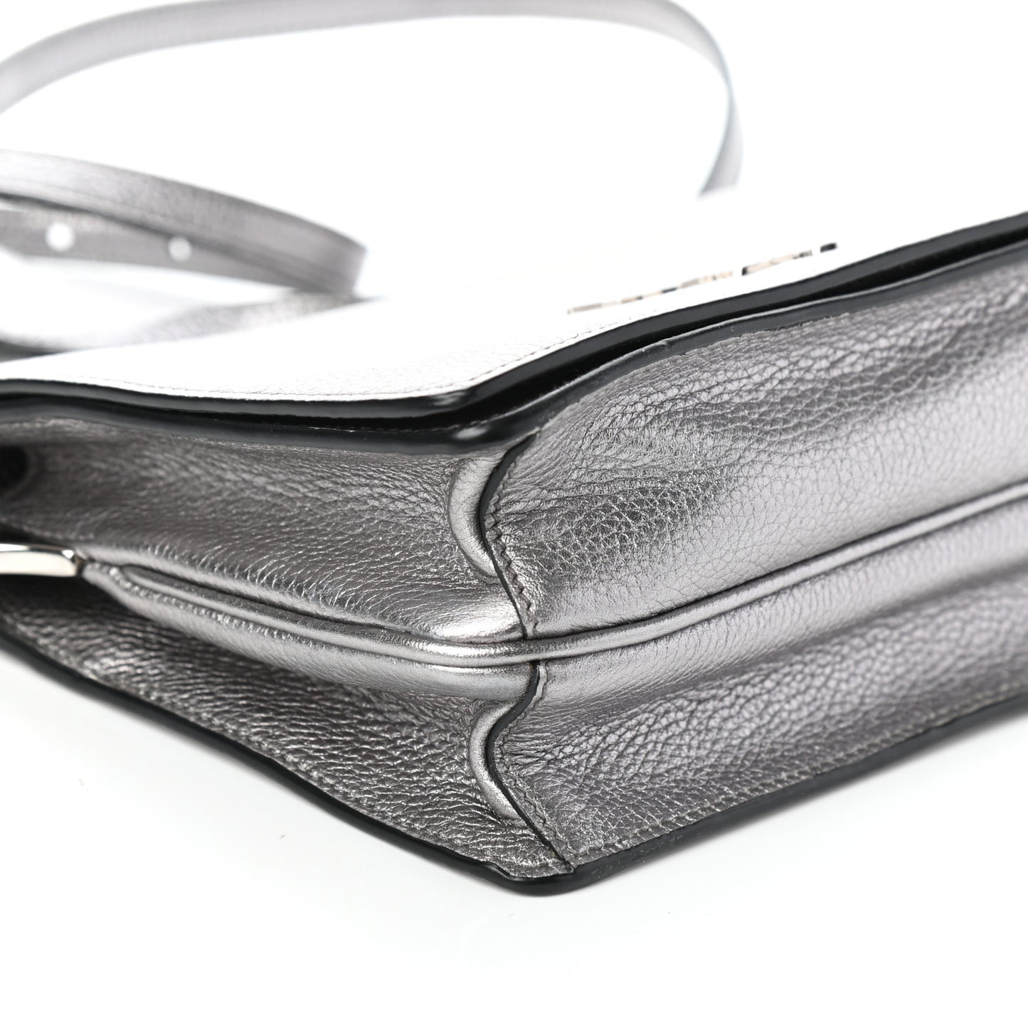Metallic Vitello Daino Flap Crossbody Cromo