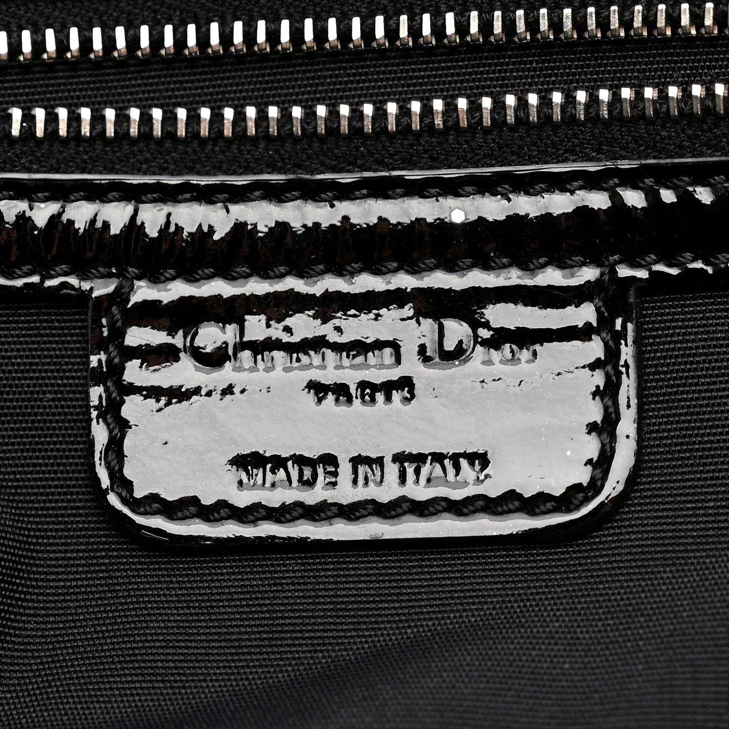 Patent Cannage New Lock Flap Black