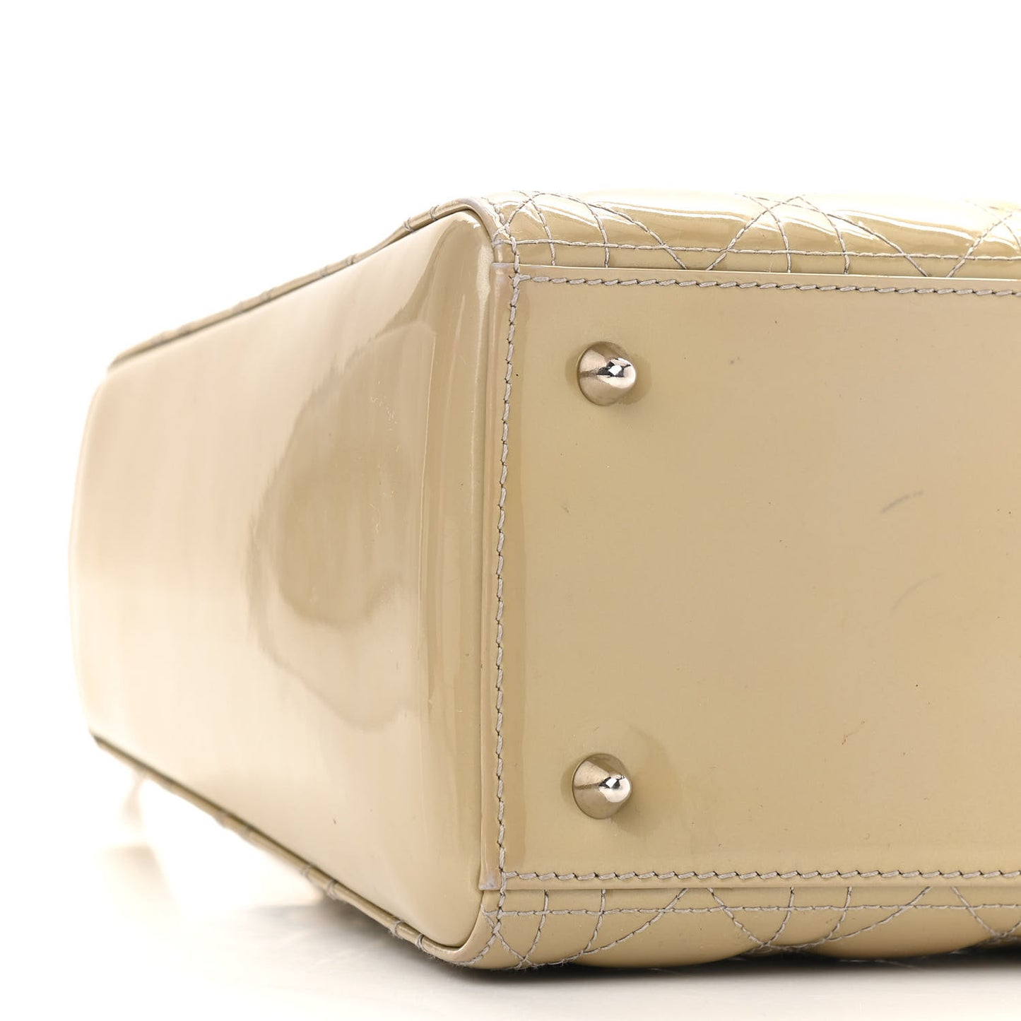 Patent Cannage Medium Lady Dior Beige
