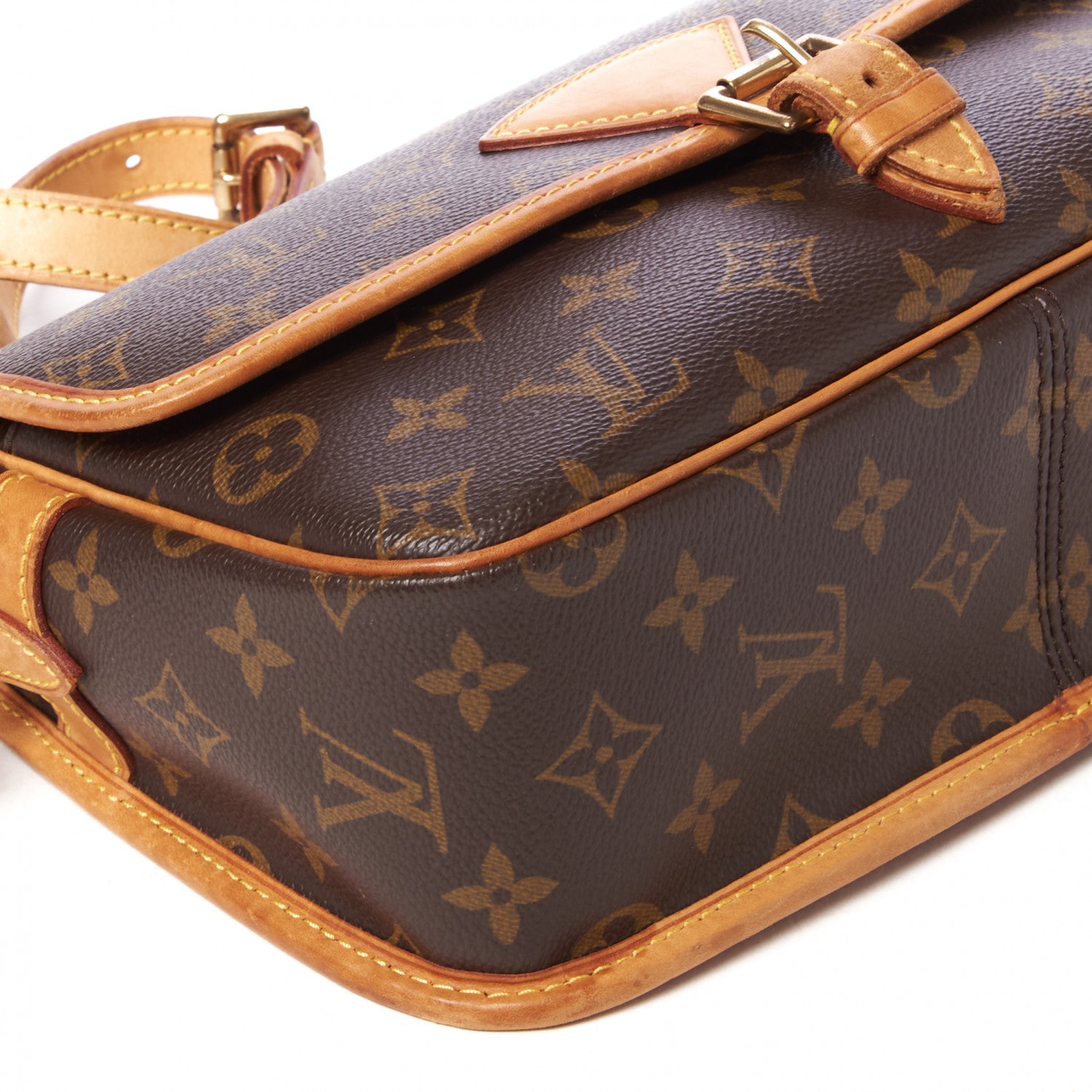 Louis Vuitton Monogram Sologne 5 of 8