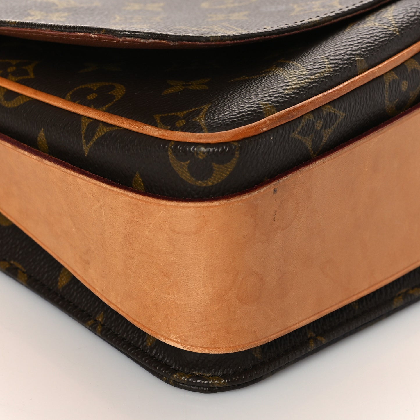 Monogram Cartouchiere 26