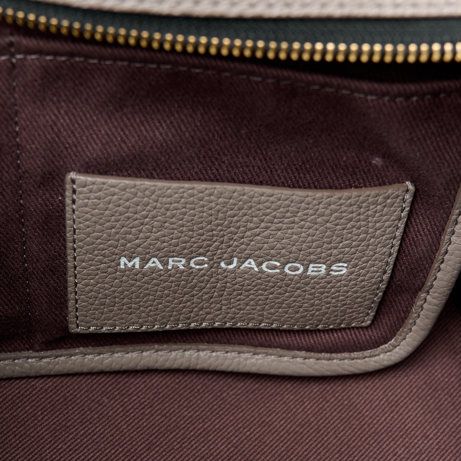 Marc Jacobs Grained Calfskin Medium The Tote Bag Cement 6 of 11