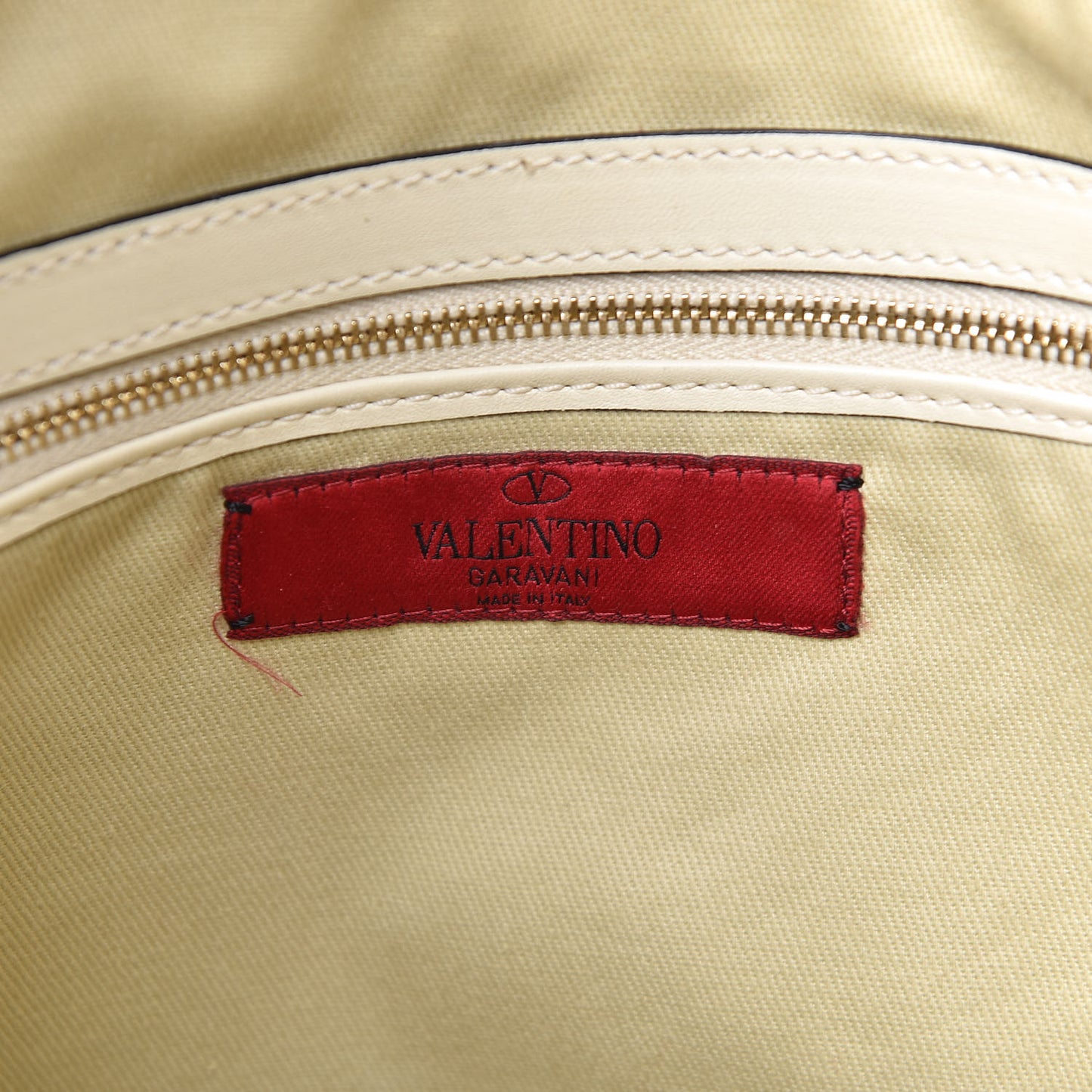 Vitello Large Rockstud All Over Flip-Lock Messenger Bag Light Ivory