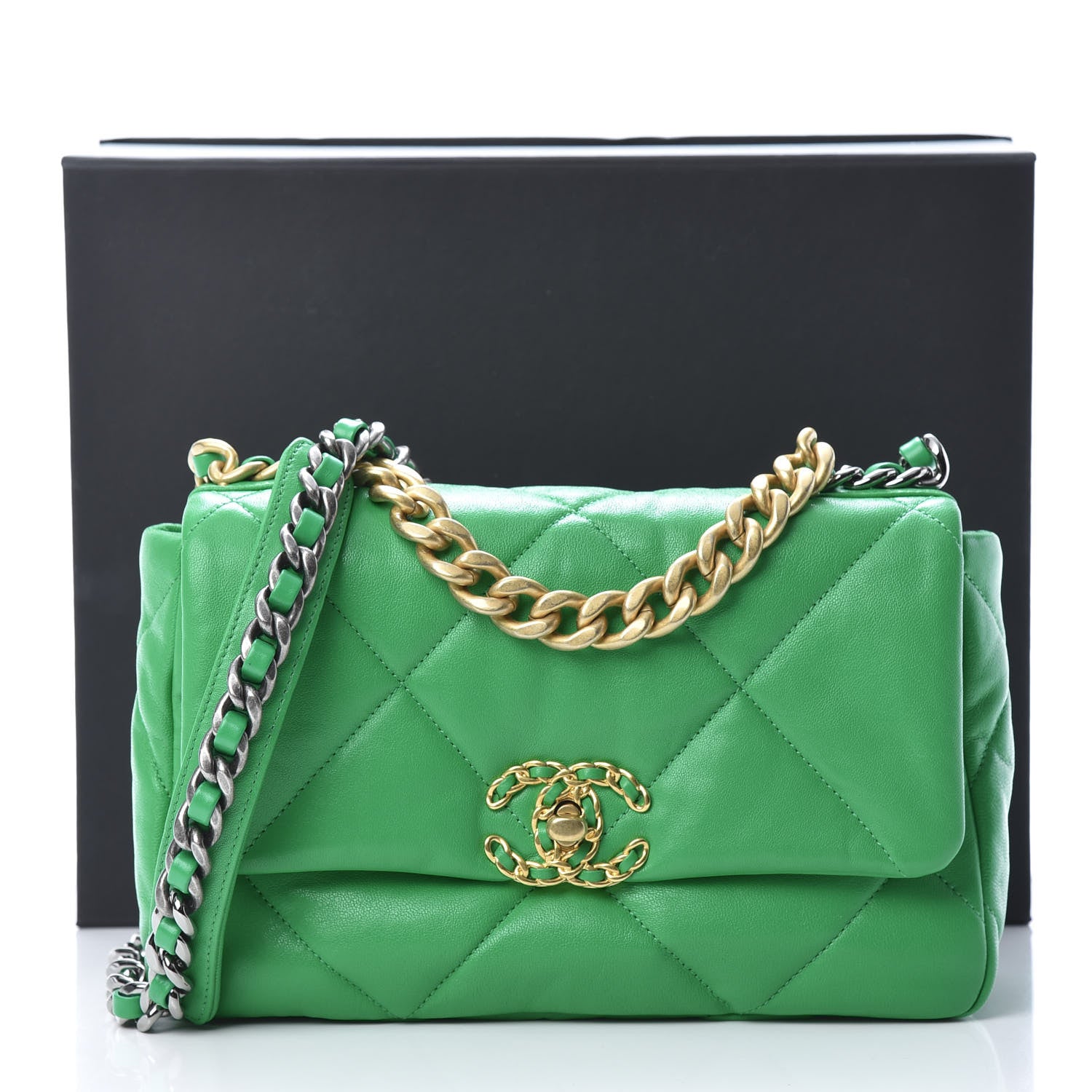 Chanel Lambskin Quilted Medium 19 Flap Green 11 of 11