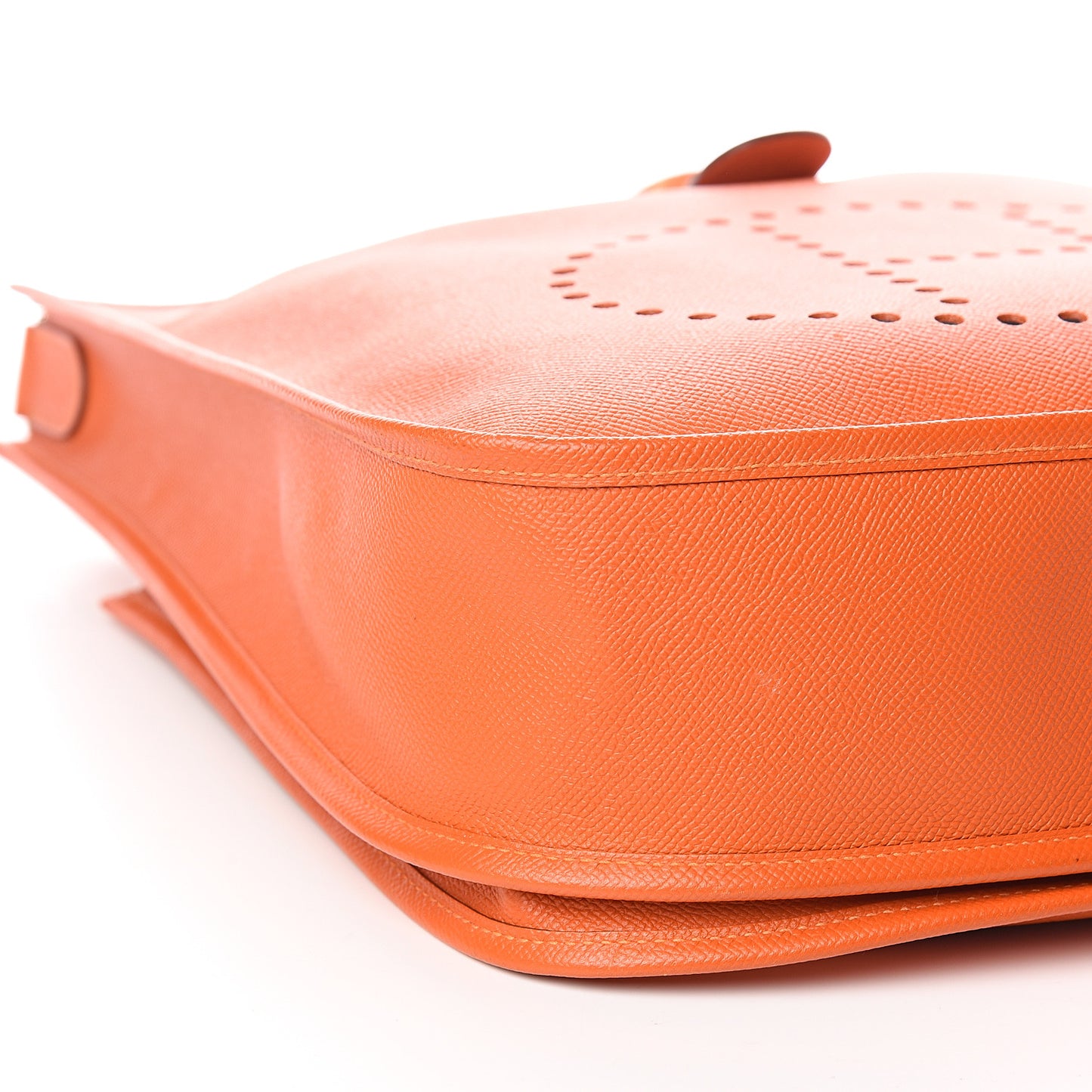 Epsom Evelyne III GM Feu