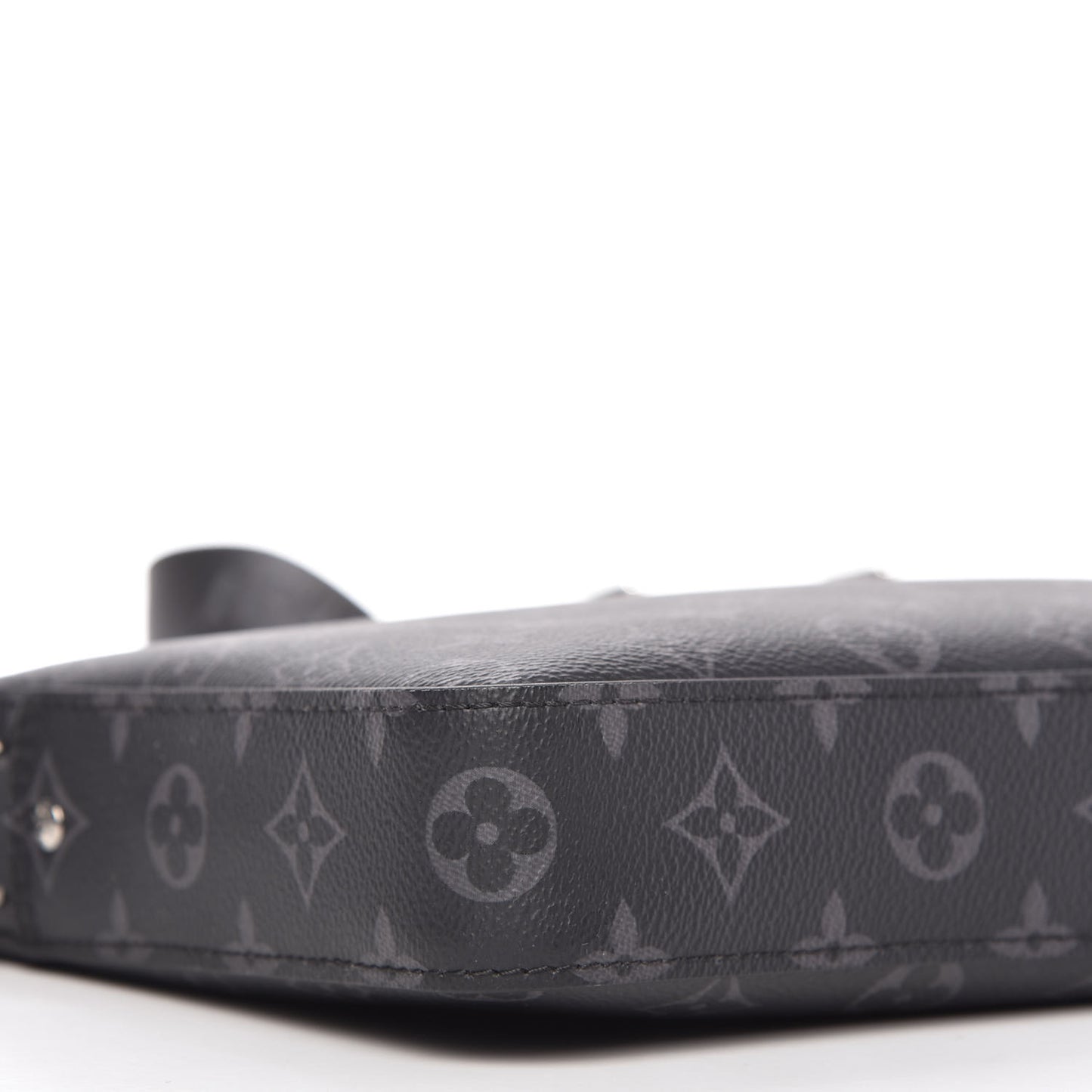 Reverse Monogram Eclipse Trio Messenger Large Pochette