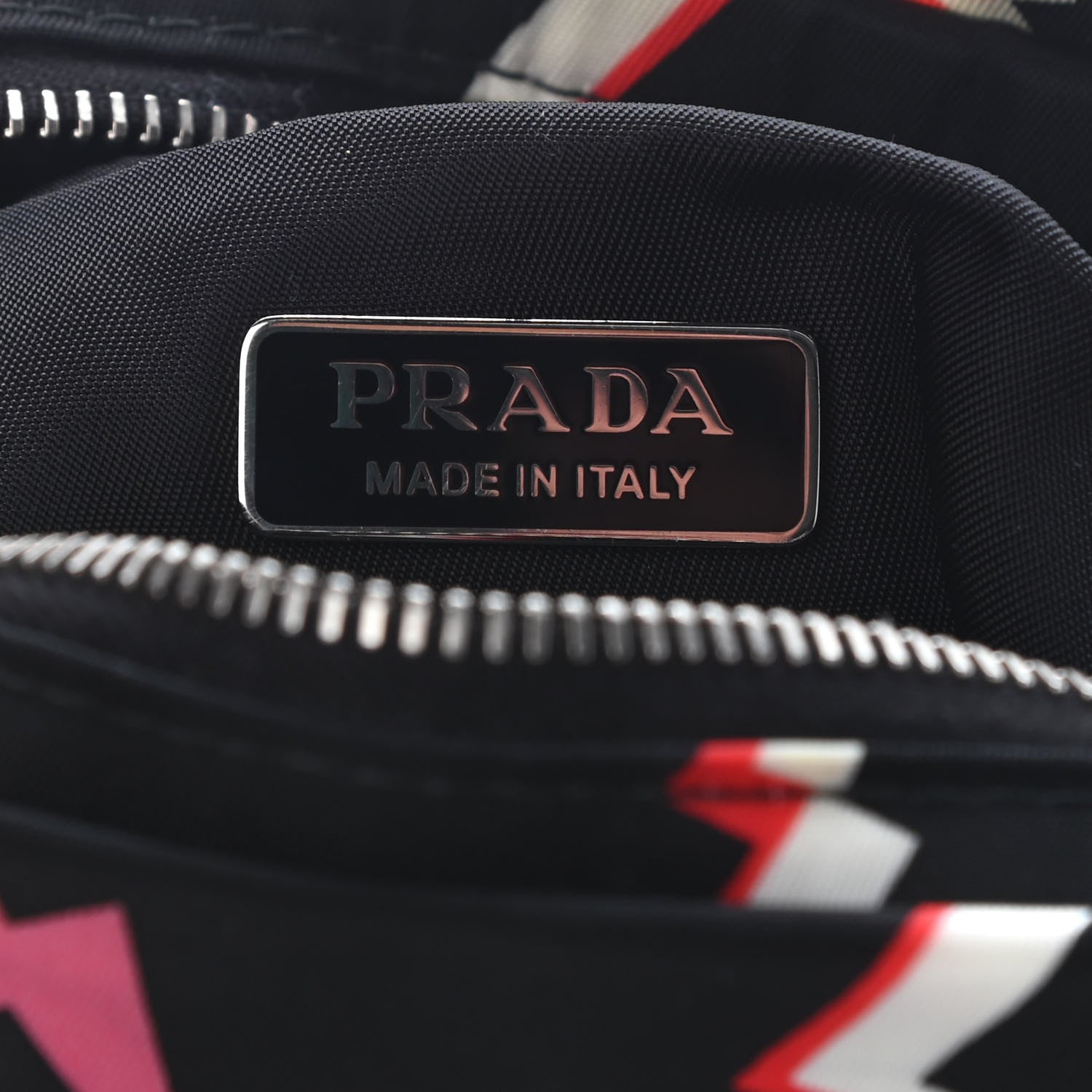 Prada X UNIVERSAL STUDIOS Tessuto Nylon Thunder Frankenstein Chain Shopping Tote Lacca 7 of 9