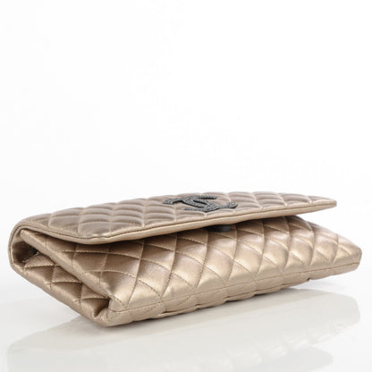 Chanel Metallic Lambskin Quilted Clutch w Butterfly Chain Gold 4 of 7