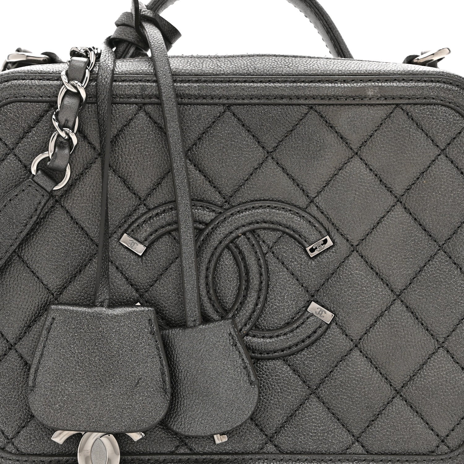 Chanel Metallic Caviar Quilted Medium CC Filigree Vanity Case Dark Silver 8 of 10